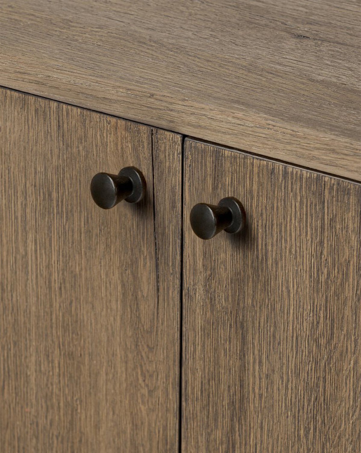 Stylish Oswin Sideboard - Modern Wood Buffet Cabinet for Dining Room & Living Room Storage | Perfect for Home Decor, Organizing Dishes & Displaying Decor