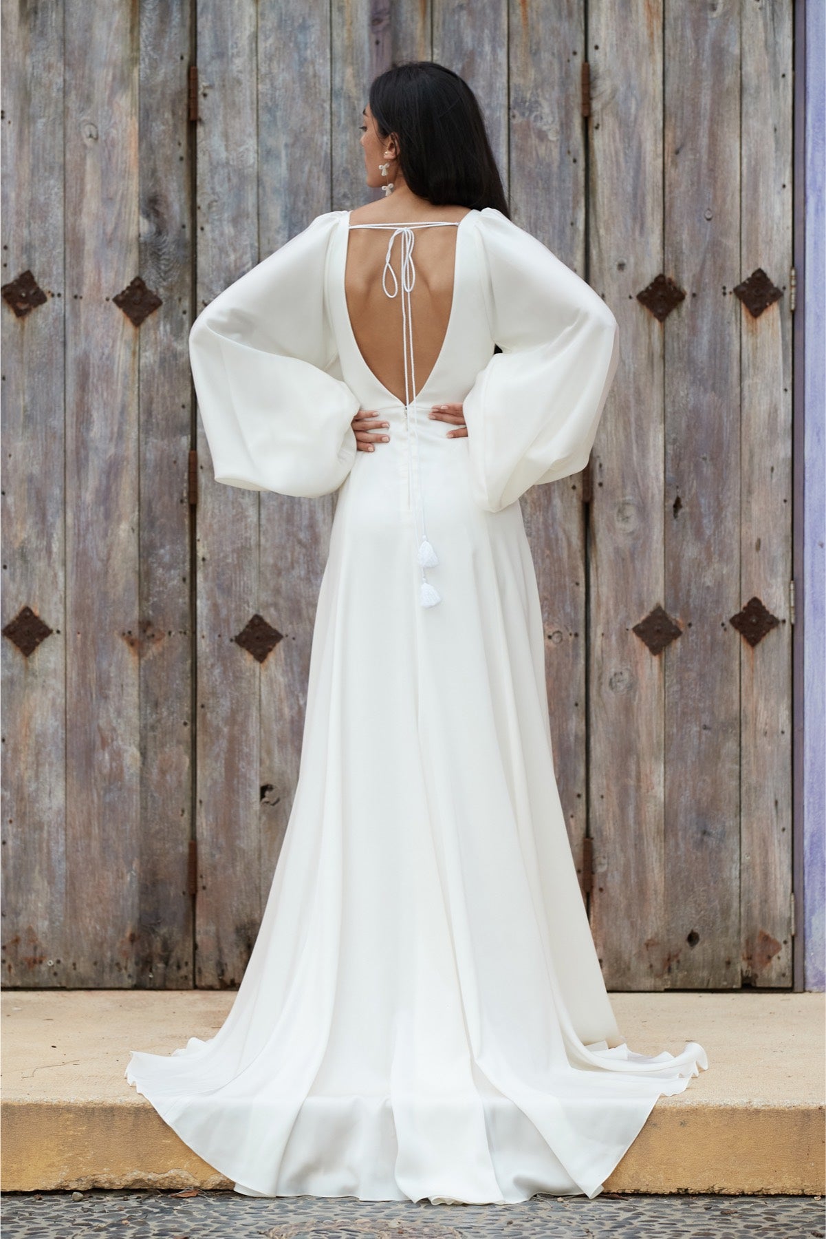 Willowby Sorvette Gown - Elegant Lace Wedding Dress for Bride, Perfect for Beach & Garden Ceremonies