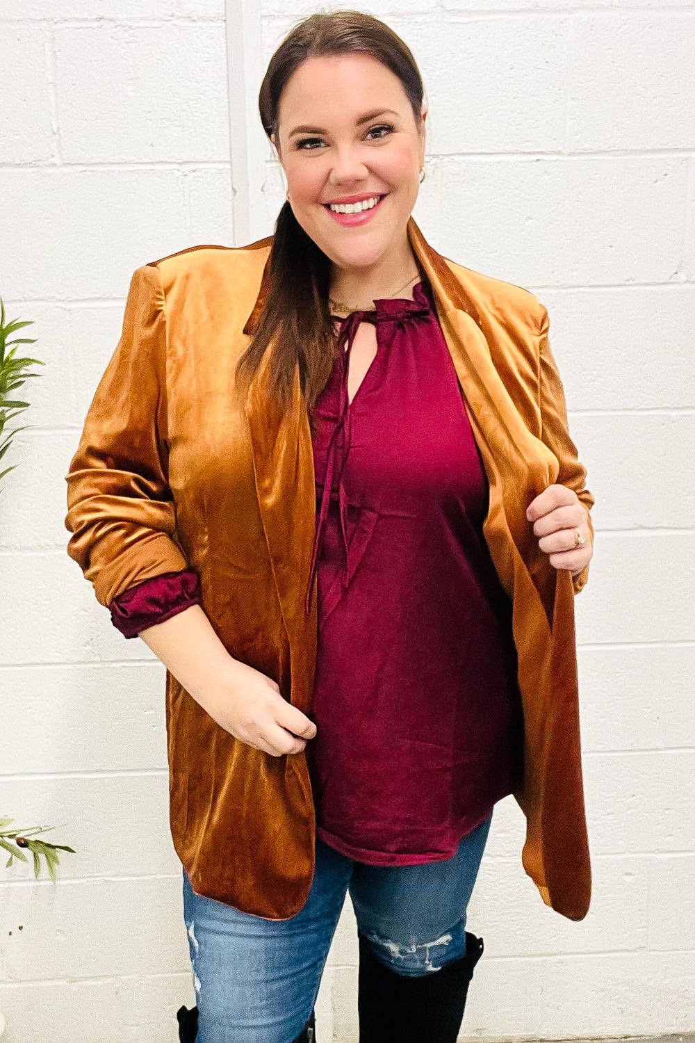 Stylish Rust Velvet Blazer with Lapel - Elegant Holiday Party Outfit for Women | Perfect for Christmas, Weddings & Special Occasions