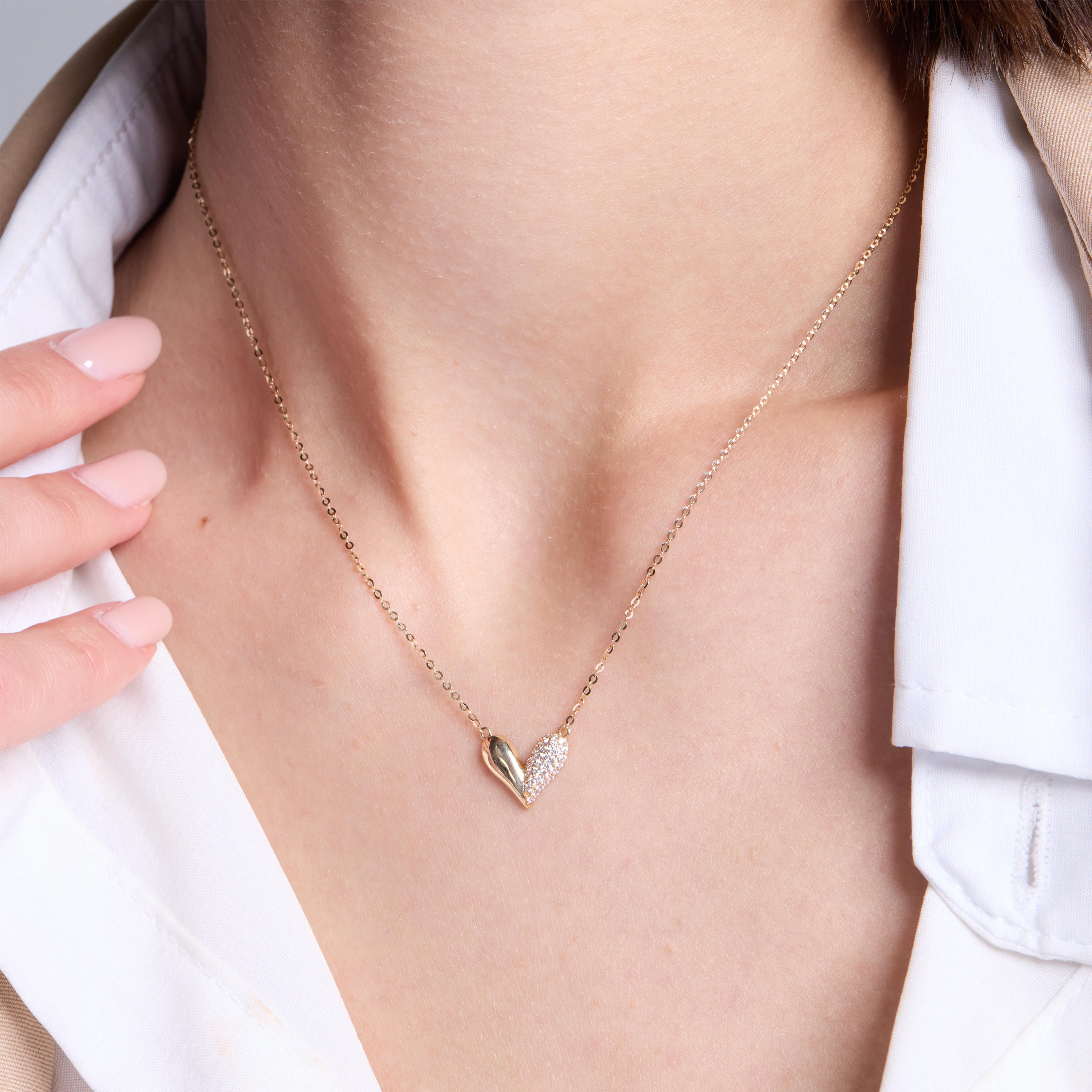 Elegant Heart Gold Pendant Necklace for Women - 18K Gold Plated Romantic Jewelry Gift for Valentine's Day, Anniversary & Special Occasions | JESCOJES x CYYT