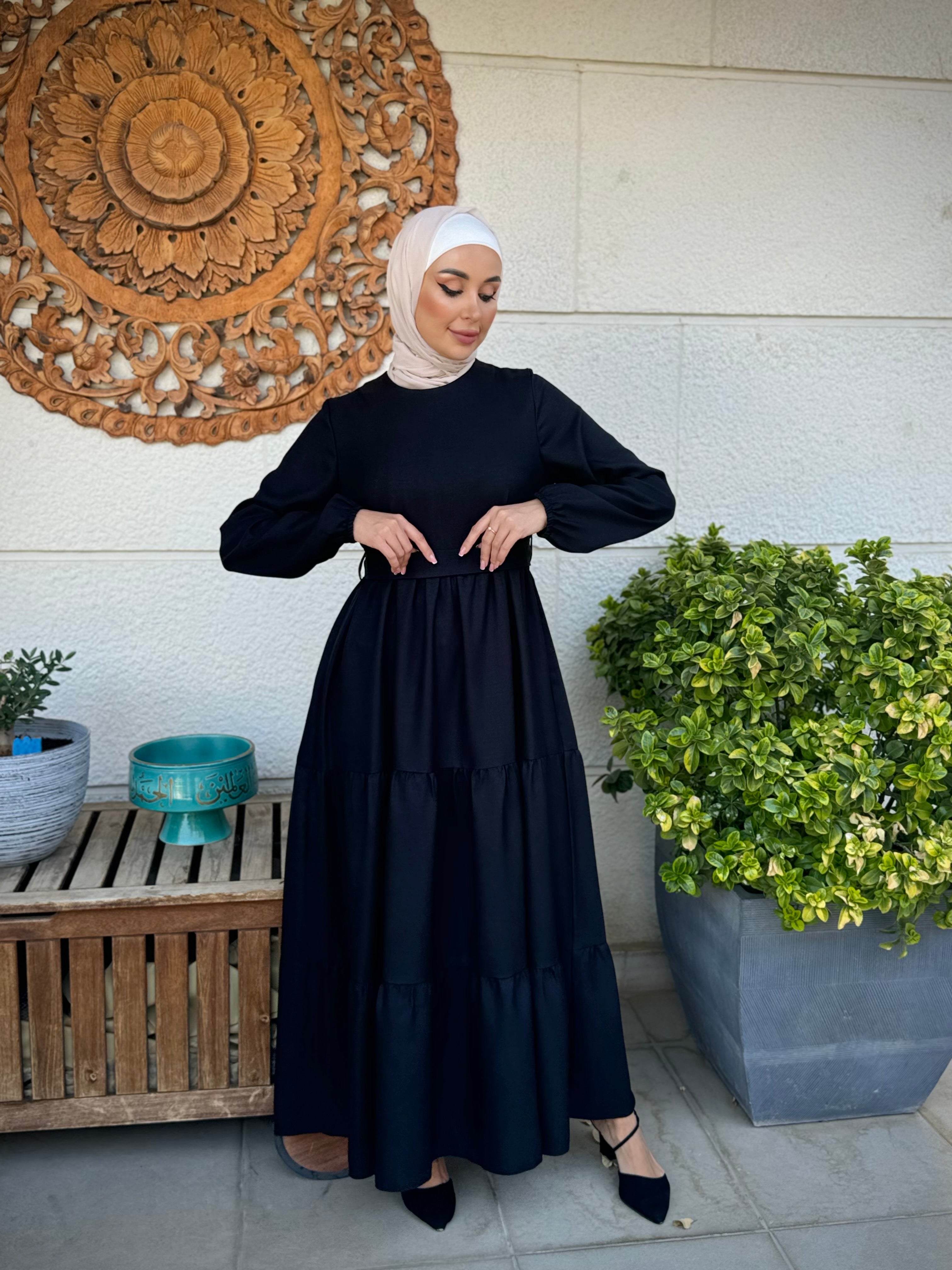 Elegant and Practical Women's Dress - Perfect for Office, Party, and Casual Wear | Flattering Fit & Comfortable Fabric