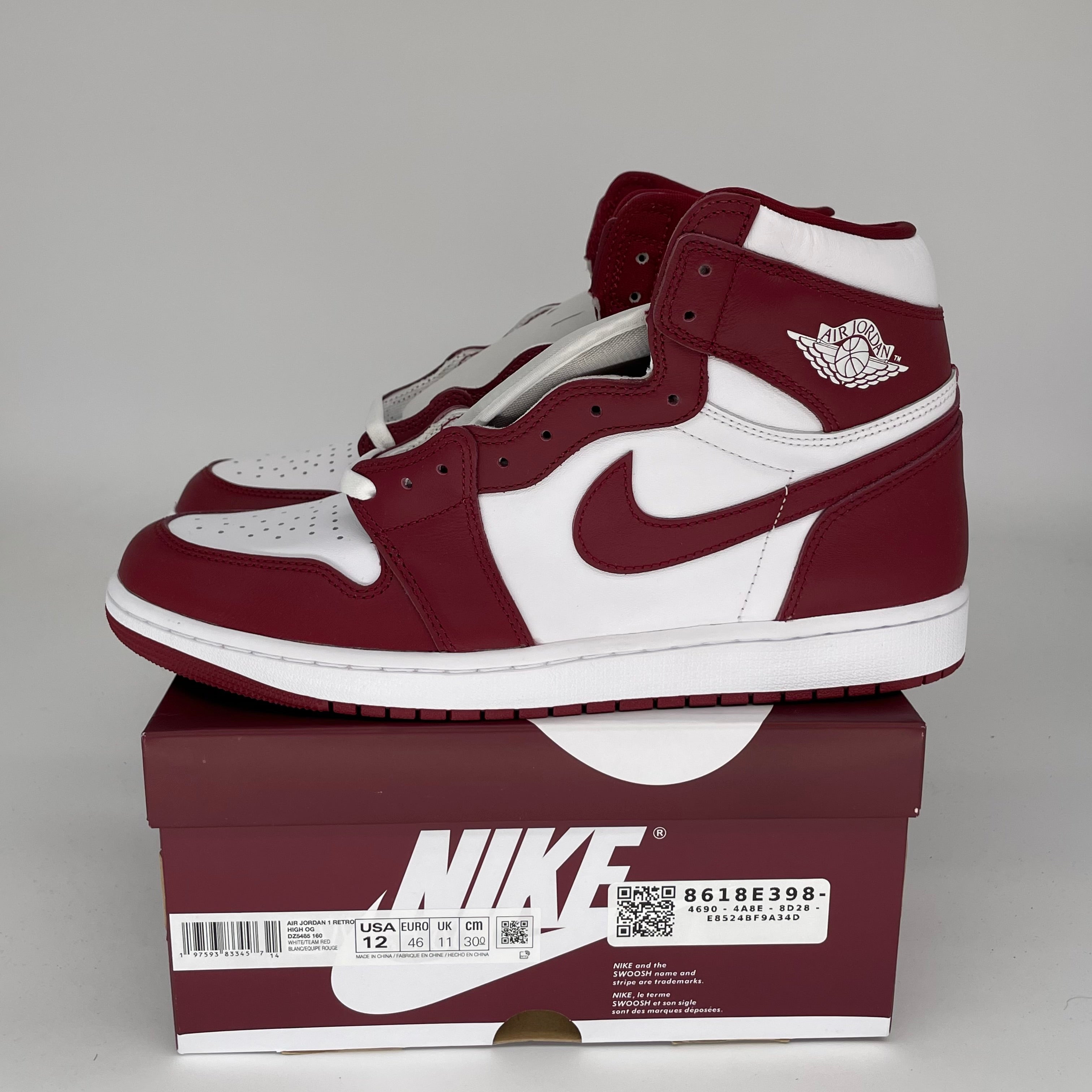 Authentic Air Jordan 1 Retro High OG 