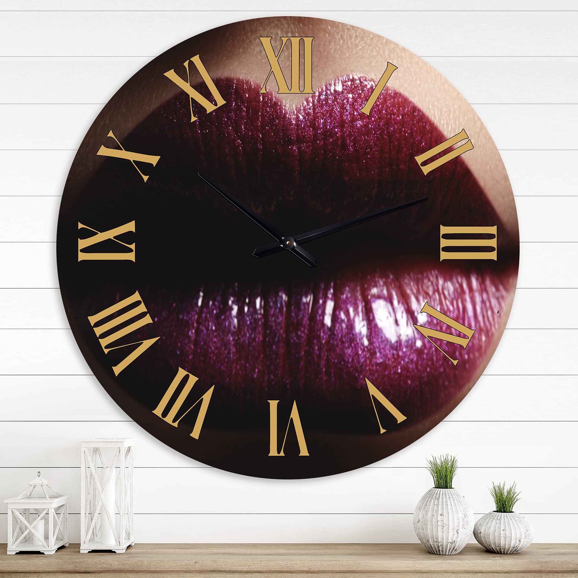 DesignQ Modern Wall Clock - Large 'Close-Up of Female Plump Lips with Glitter' Art Decor for Kitchen, Living Room, Bedroom | Silent Non-Ticking Battery Operated Clock for Home & Office