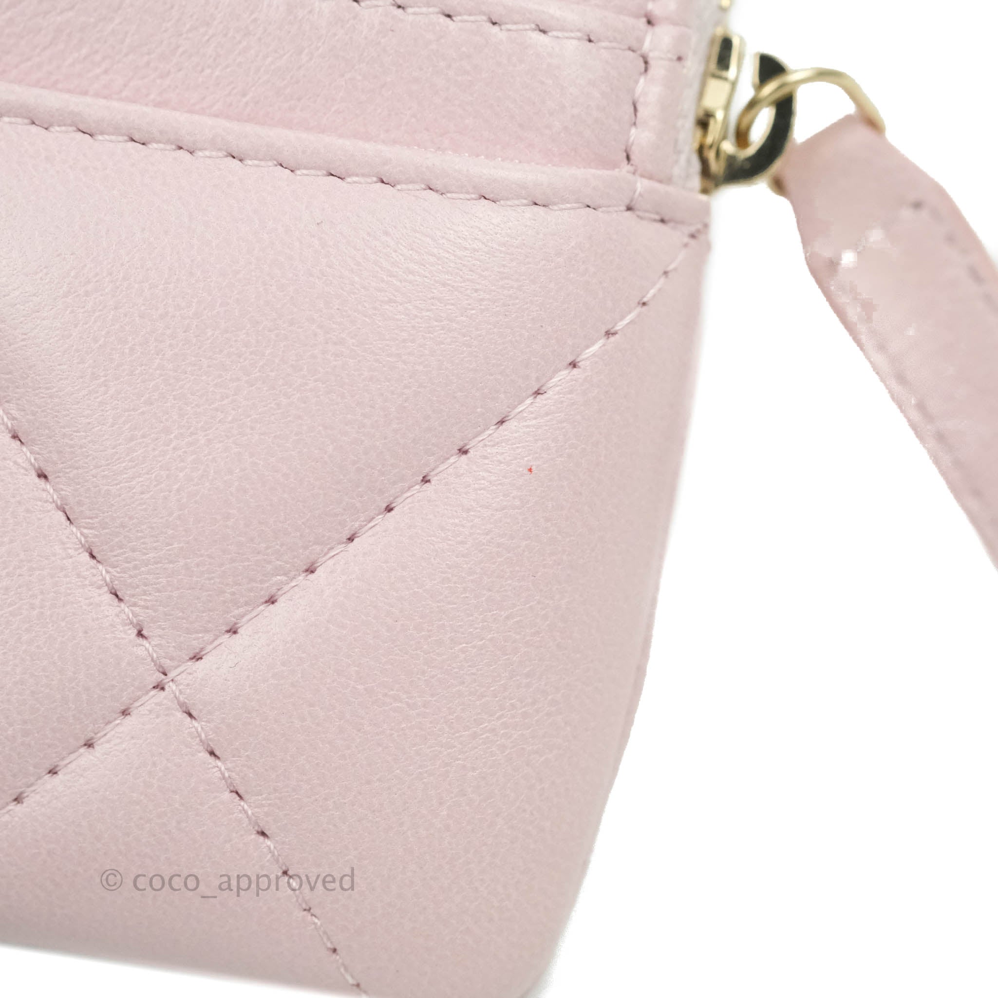 Chanel 19 Zip Card Holder in Light Pink Lambskin with Gold Hardware - Luxury Wallet for Women, Perfect for Everyday Use & Gift Giving