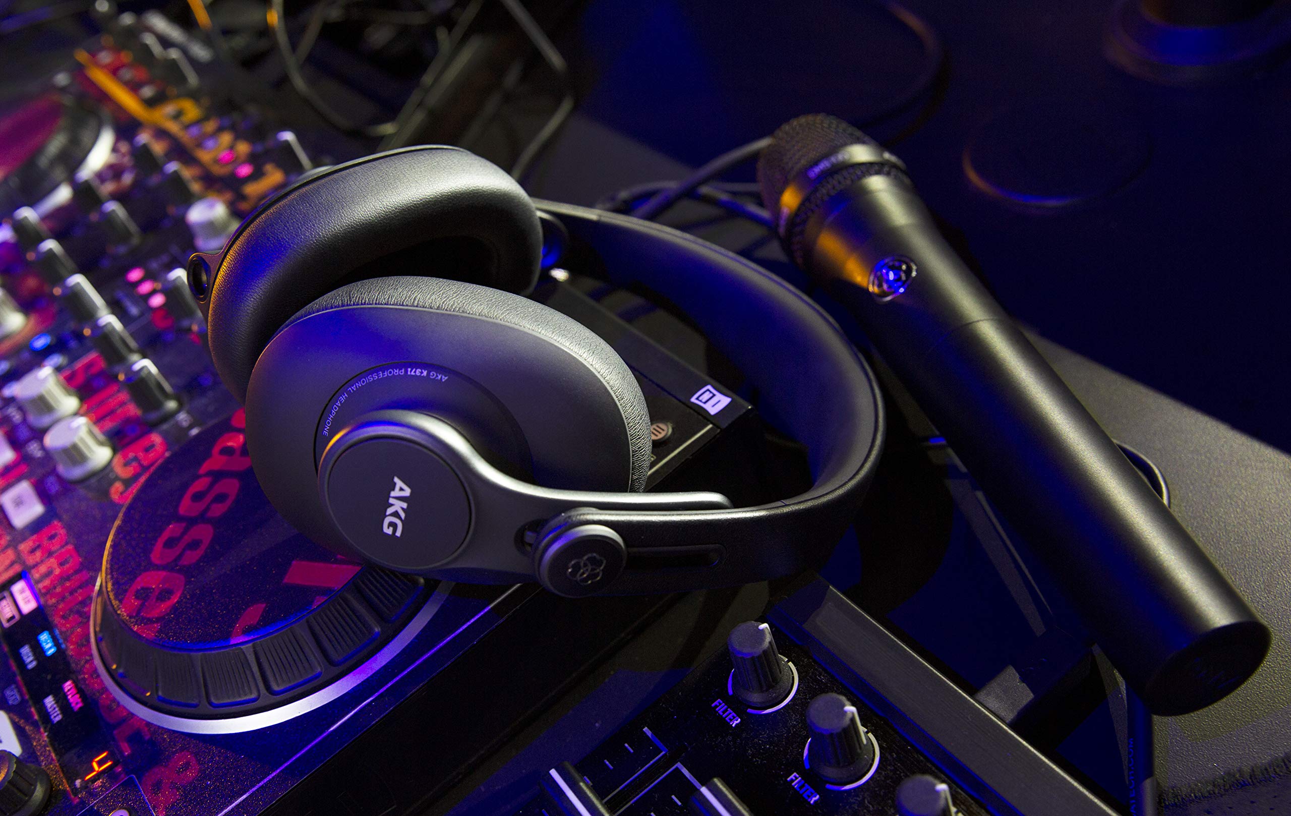 AKG K371 Closed-Back Studio Headphones - Professional Over-Ear Foldable Design (Renewed) | Perfect for Music Production, Podcasting & Home Recording