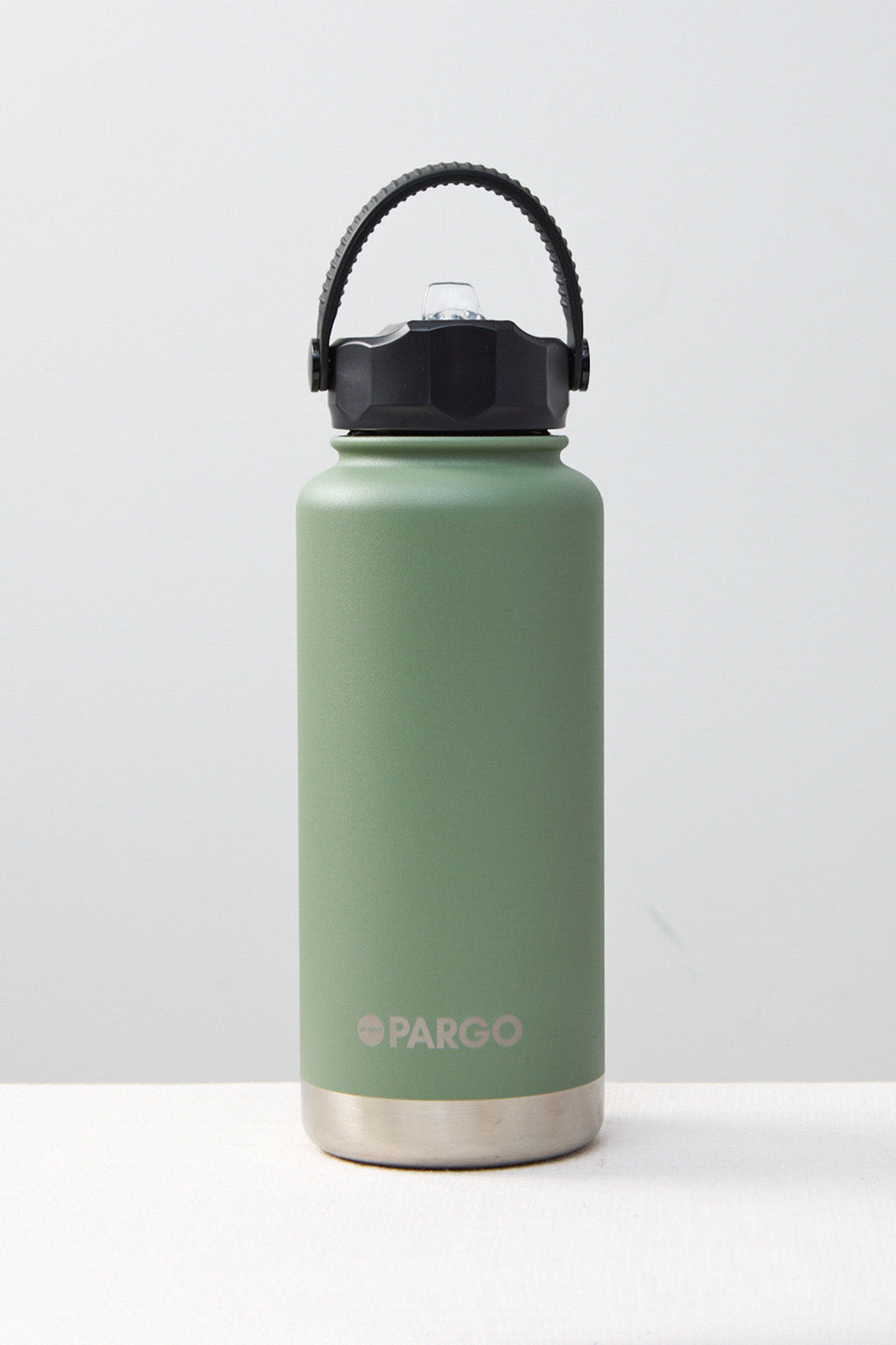 Eco-Friendly Insulated 950ml Eucalyptus Green Water Bottle with Straw Lid - Perfect for Gym, Hiking & Travel