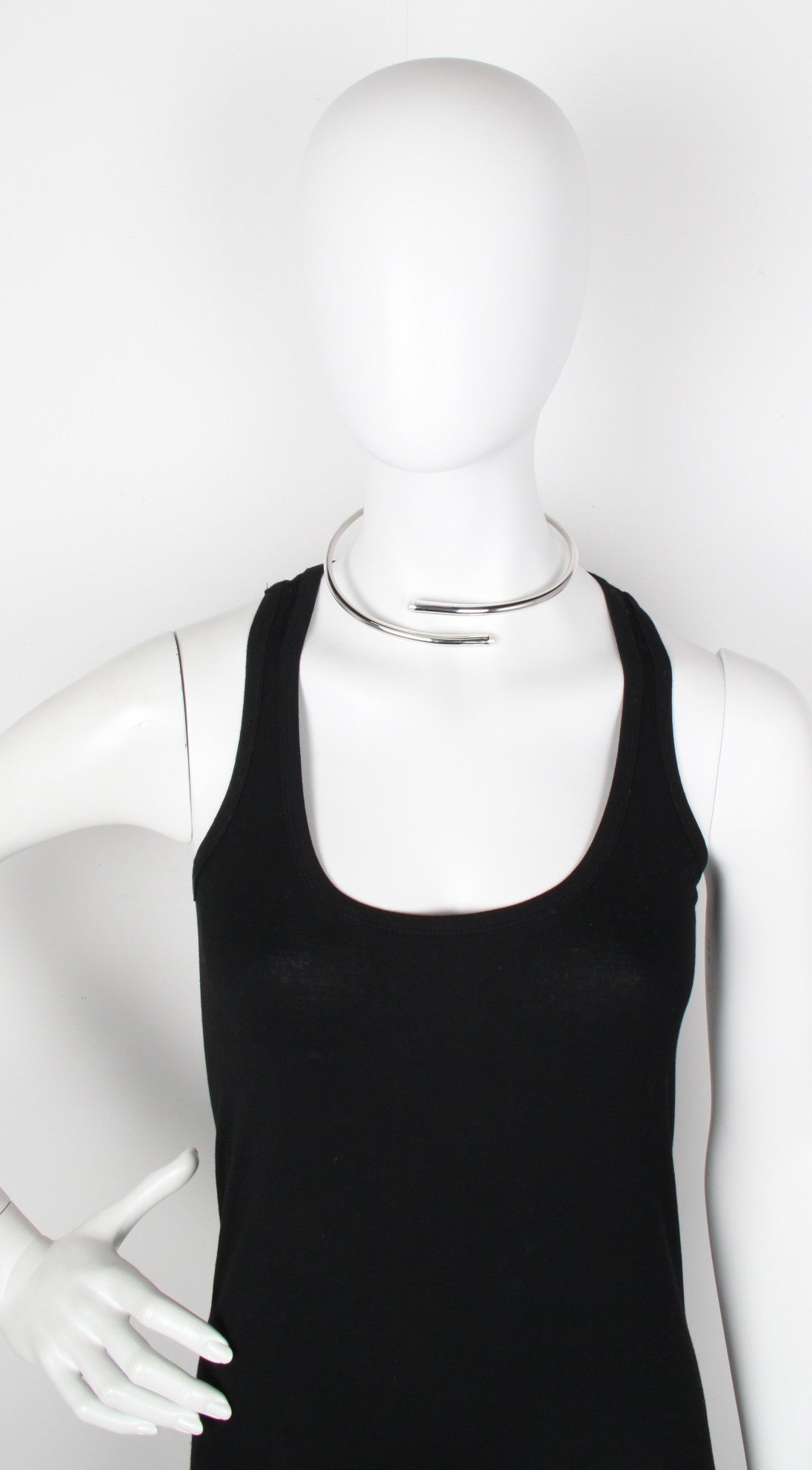 Stylish Silver Hinged Choker Necklace for Women - Elegant Layering Piece for Parties, Date Nights & Everyday Wear