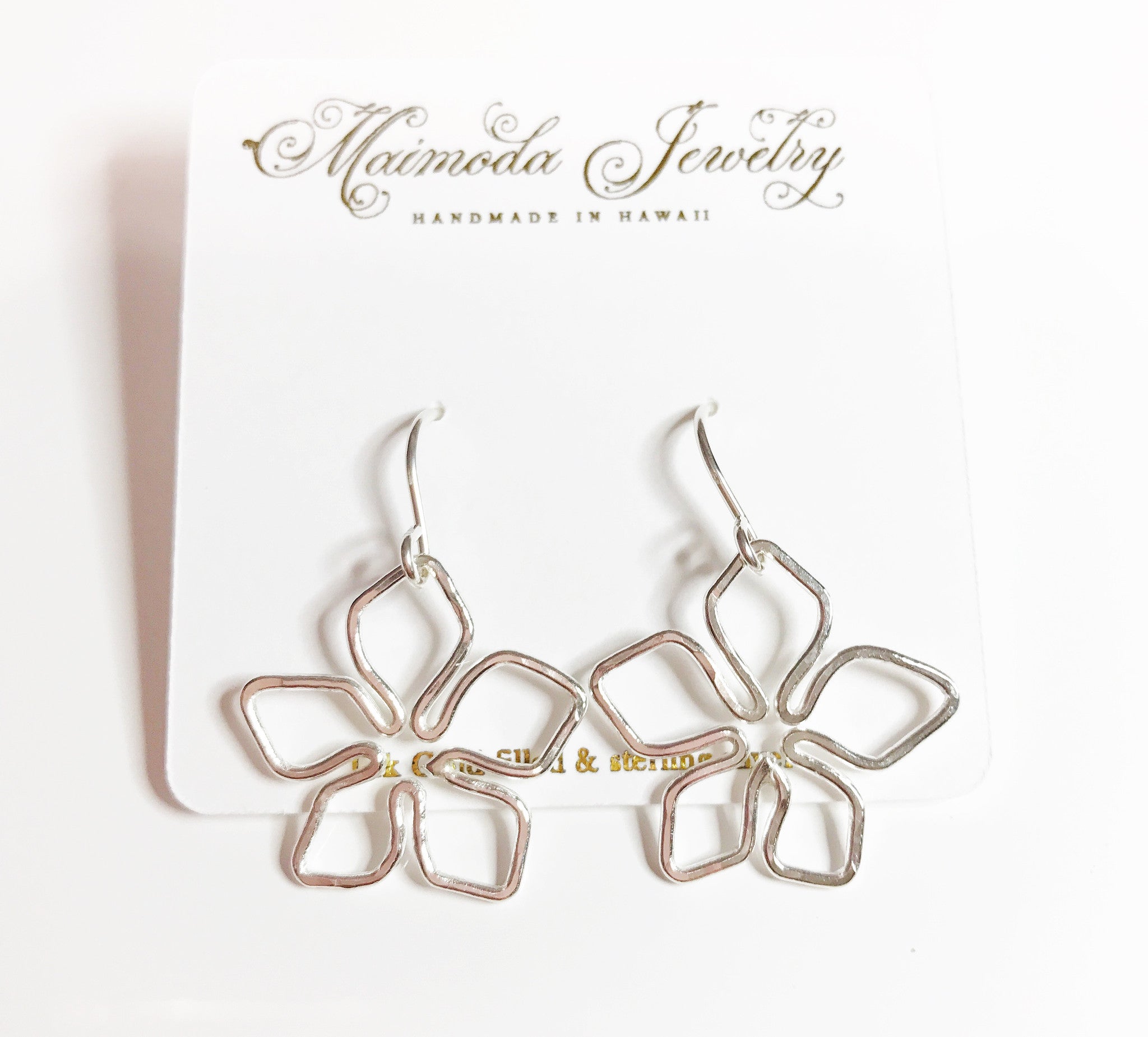 Tiare Flower Earrings - Small Hawaiian Tiare Blossom Studs (E340) for Women | Perfect for Beach Weddings, Luau Parties & Tropical Vacations