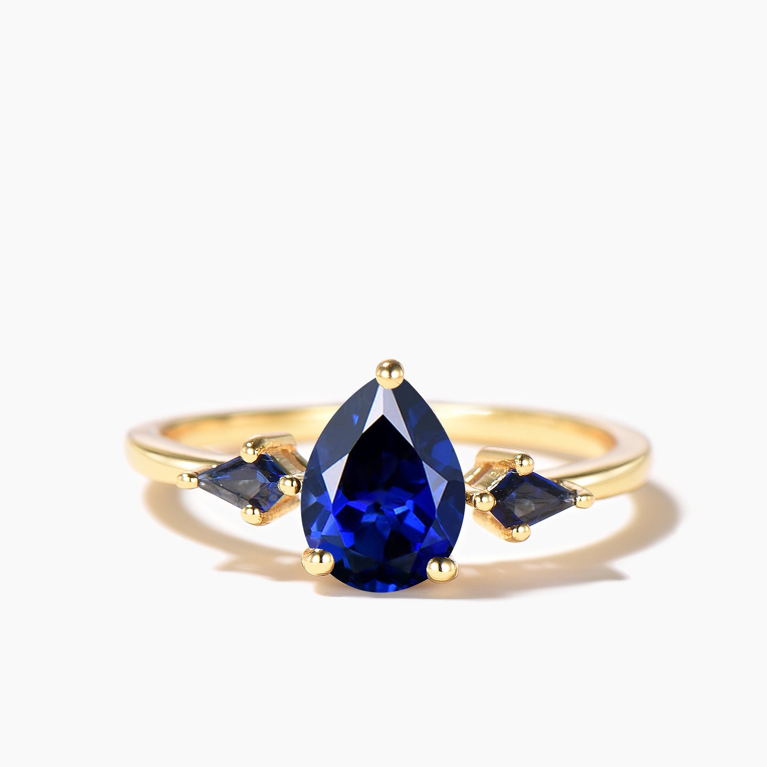 Elegant Teardrop Cut Blue Sapphire Three Stone Engagement Ring – Minimalist Wedding Band for Women | Perfect for Proposals, Anniversaries & Special Occasions
