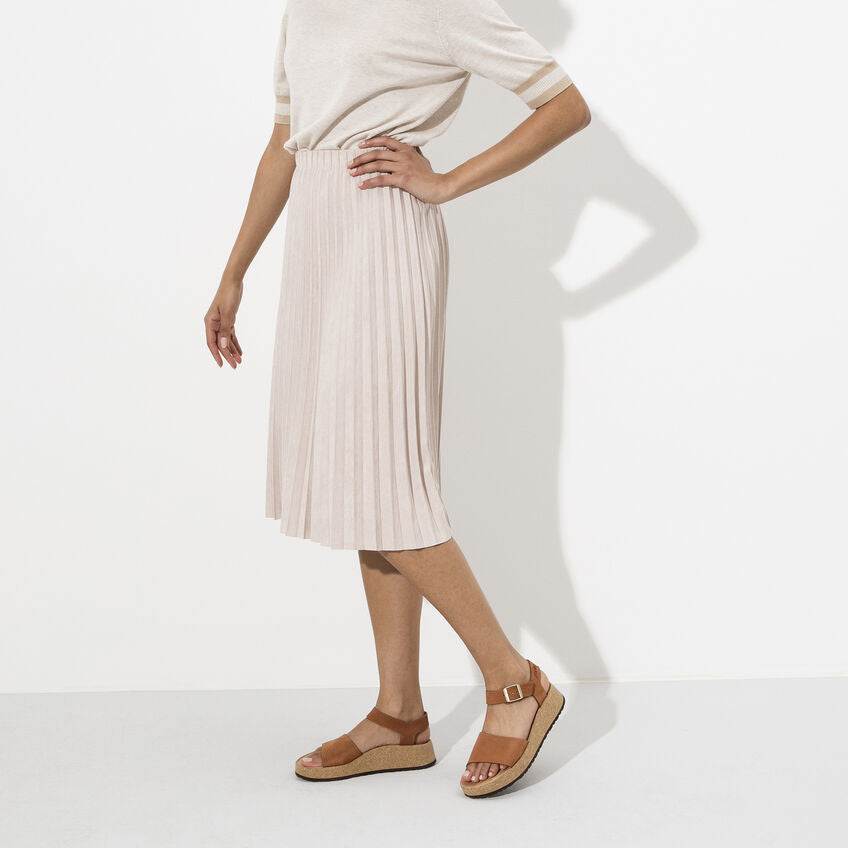 Birkenstock Glenda Nubuck Leather Sandals in Pecan - Comfortable Women's Casual Shoes for Walking, Travel & Everyday Wear