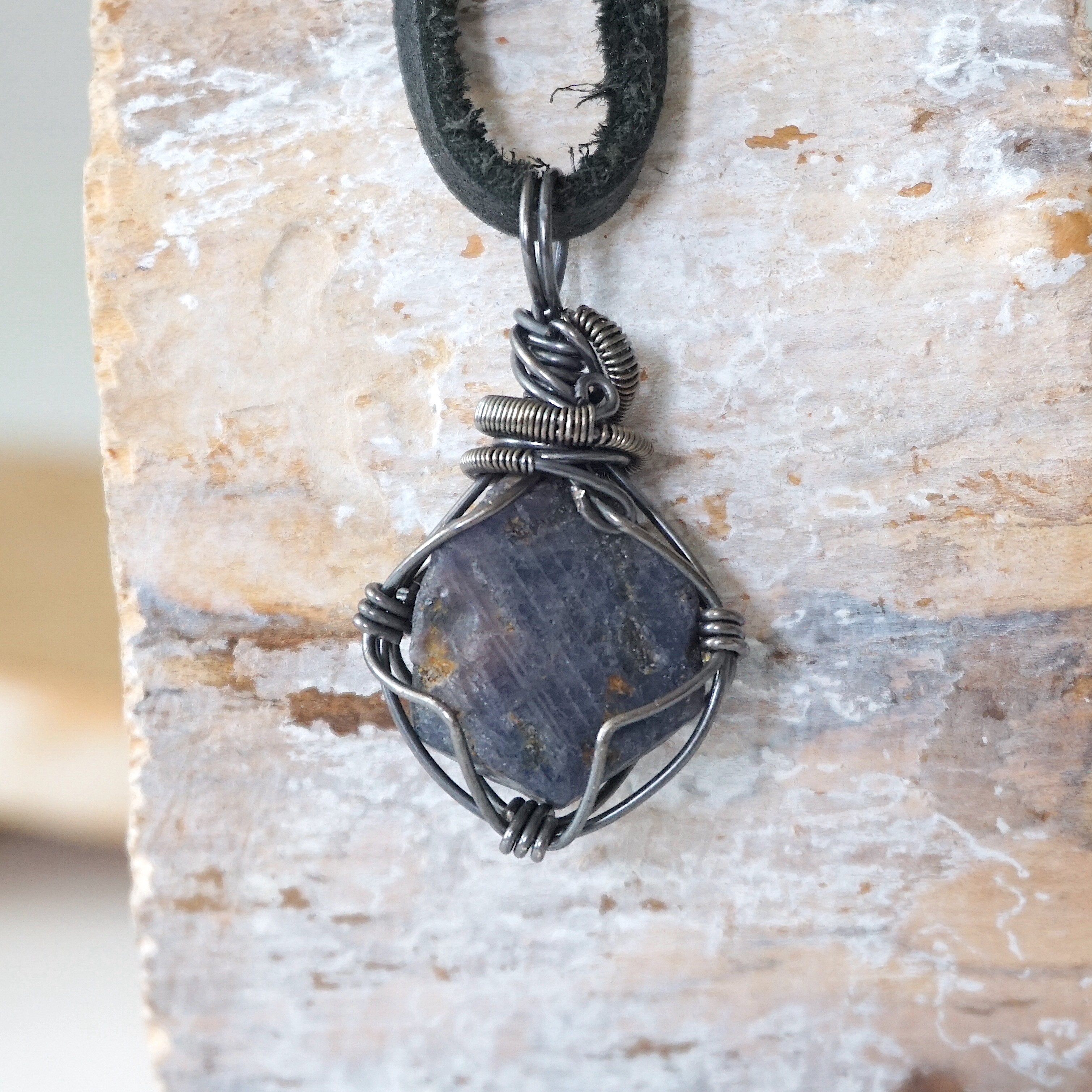 Antique Sterling Silver Sapphire Necklace for Women - Elegant Jewelry Gift for Birthday, Anniversary & Special Occasions