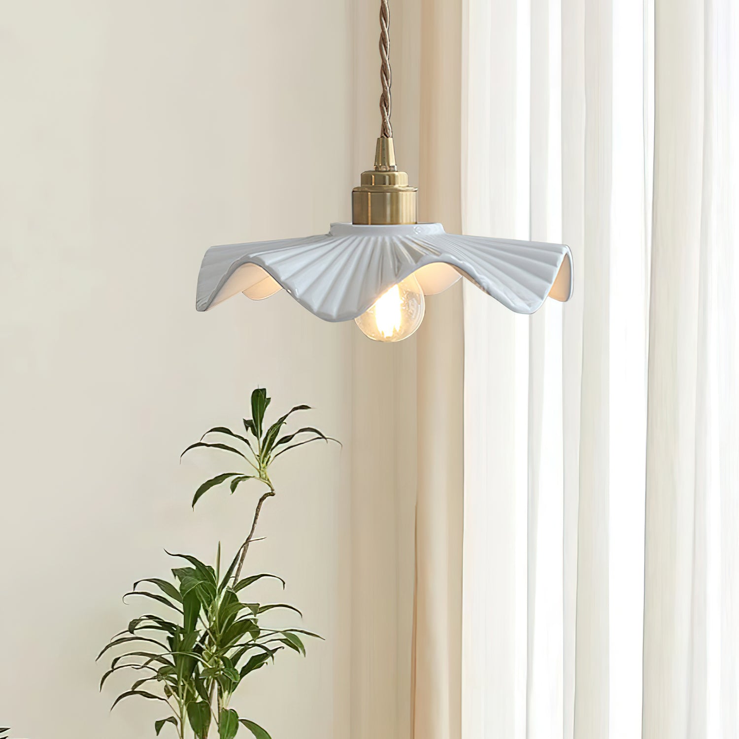 Modern Ceramic Wave Flower Pendant Light - Handcrafted Boho Ceiling Lamp for Living Room, Bedroom & Dining Room Decor