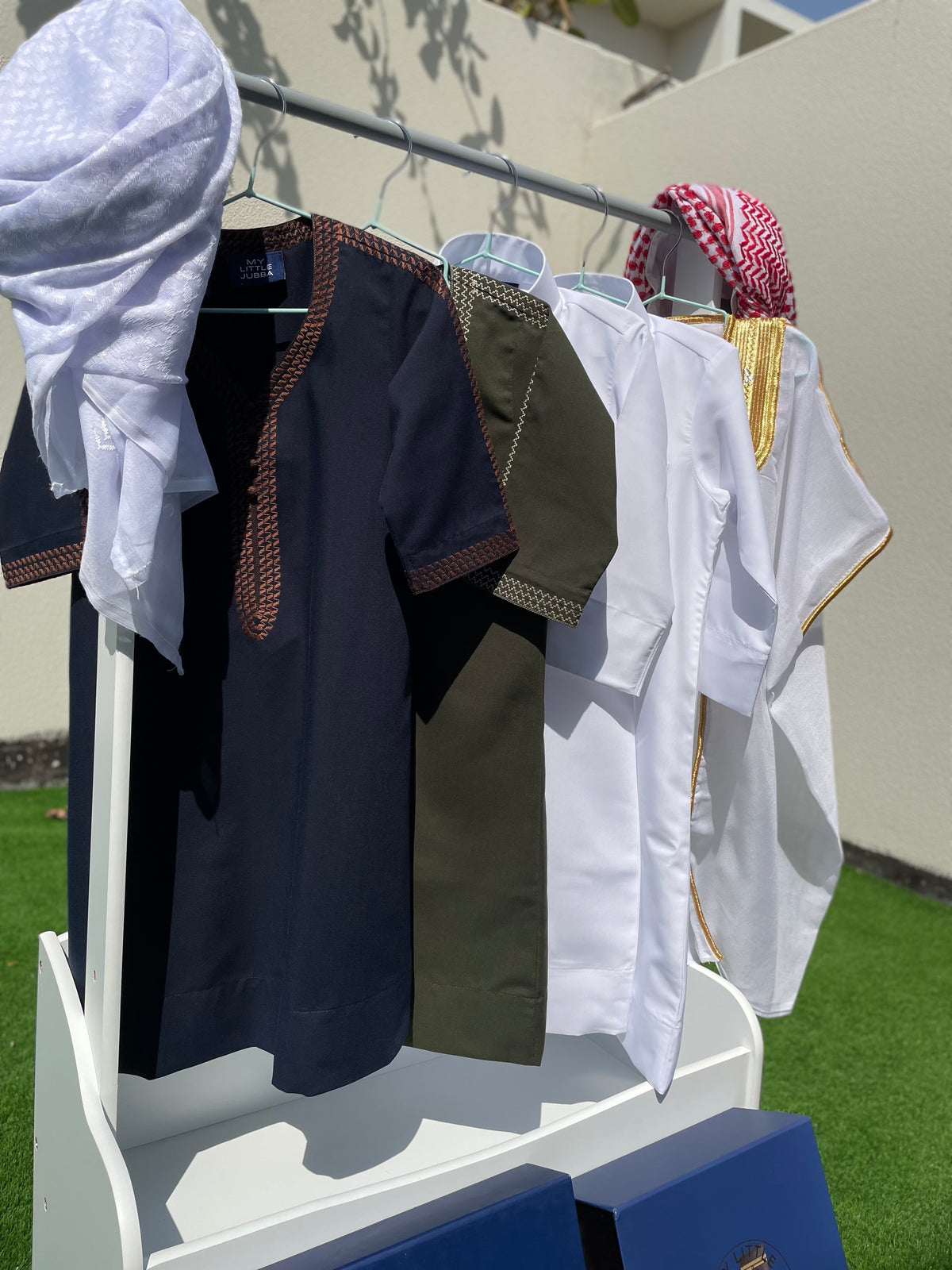Royal Baby Boy Thobe Gift Set | White Bisht for 0-12 Months | 10-Piece Outfit for Newborns, Christening, and Special Occasions