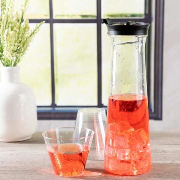 32 oz Clear Plastic Pitcher with Black Lid - BPA Free, Leak Proof, Durable Water Pitcher for Iced Tea, Lemonade, Juice & Cold Beverages - Perfect for Parties, Picnics & Outdoor Gatherings (1 Pack)