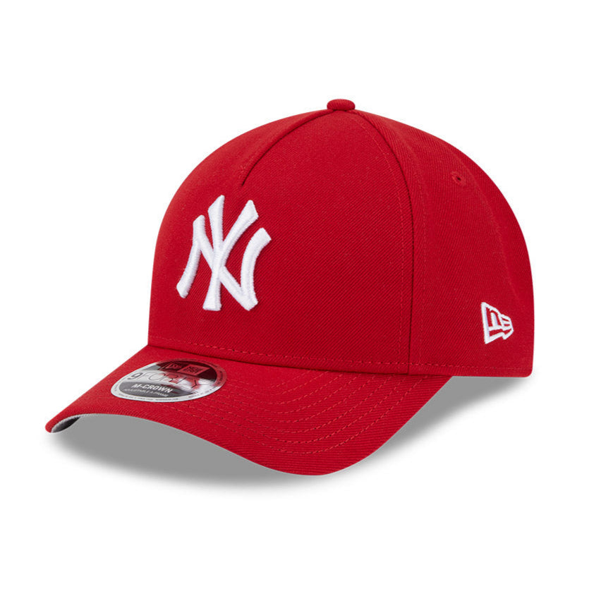 New York Yankees Snapback Hat by New Era - 9Forty M Crown A-Frame Adjustable Cap in Red | Perfect for Baseball Games, Fan Gear & Streetwear Fashion