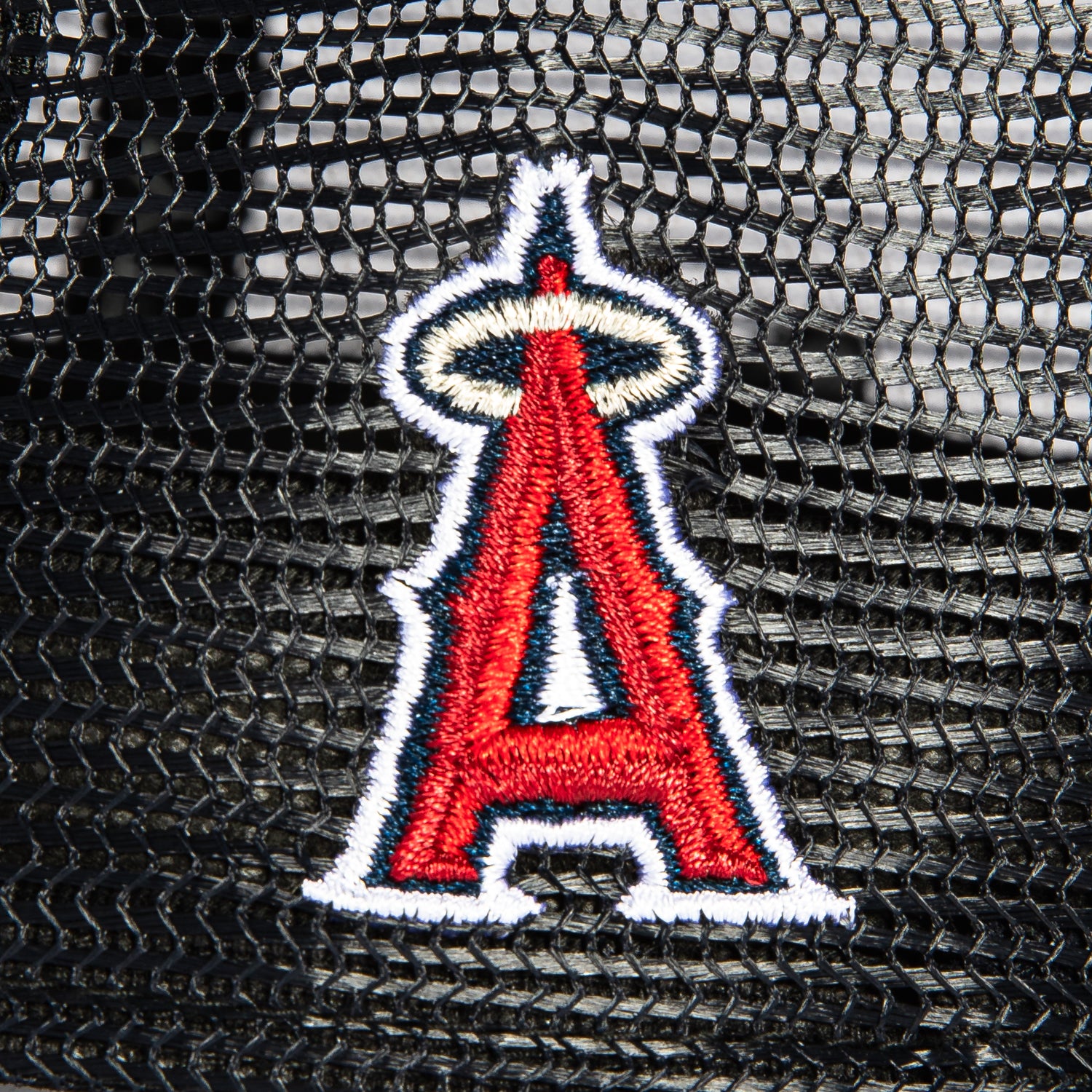 New Era 59Fifty Los Angeles Angels Logo Patch Spring Training Trucker Hat - Navy Blue Baseball Cap for Men & Women - Perfect for MLB Games, Outdoor Sports & Casual Wear