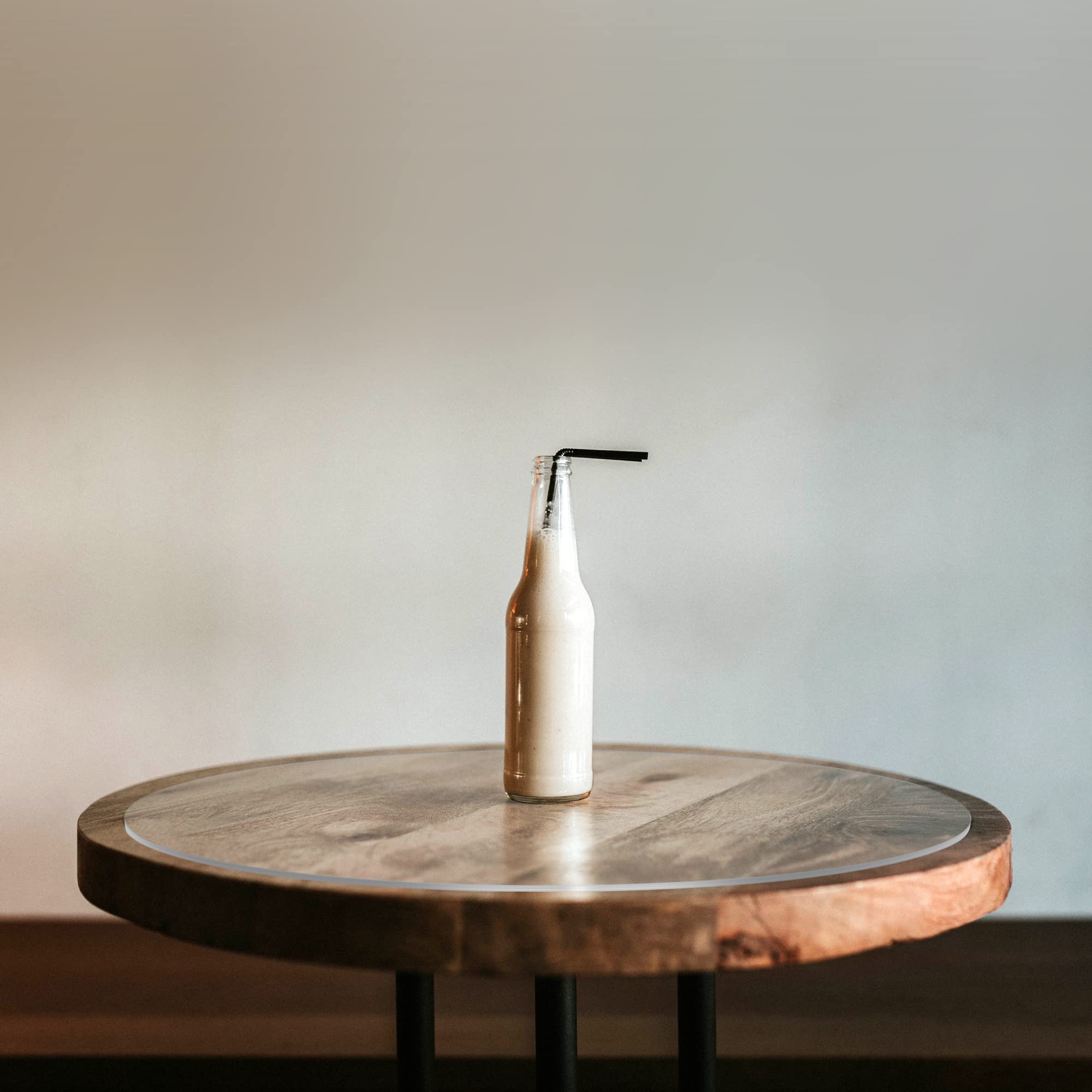 Clear Round Acrylic Table Top 30