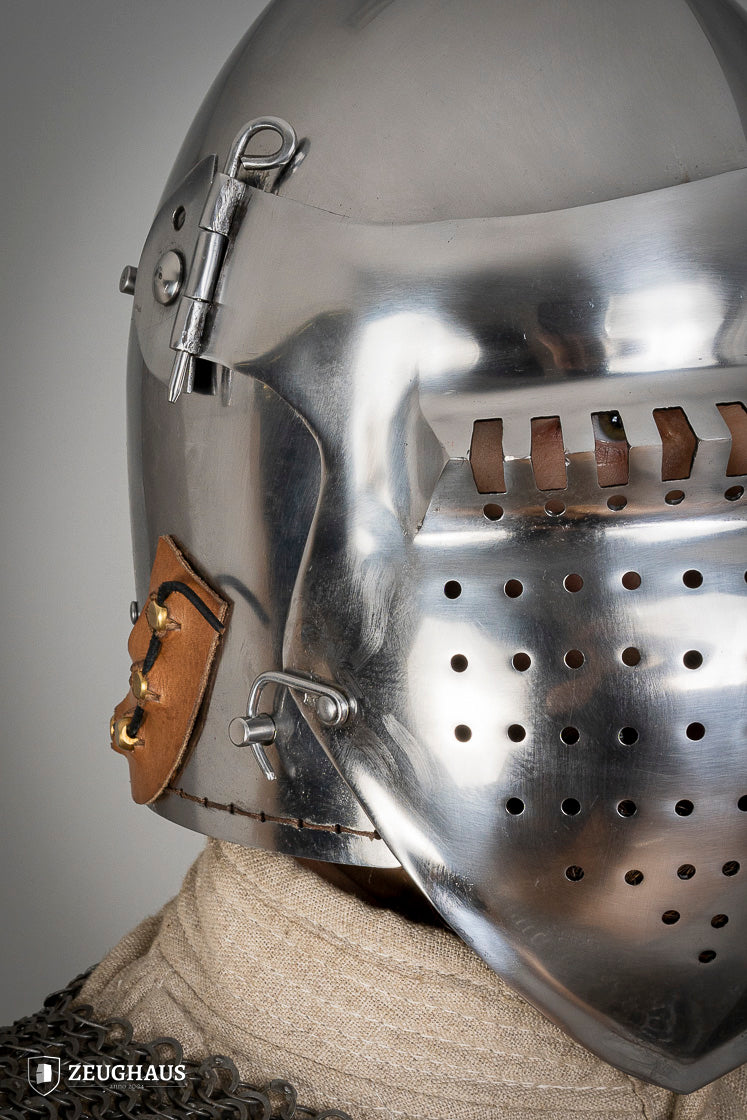 Bascinet Helmet with Visor - 2.5mm Polished Steel Medieval Armor for LARP, Cosplay & Historical Reenactment
