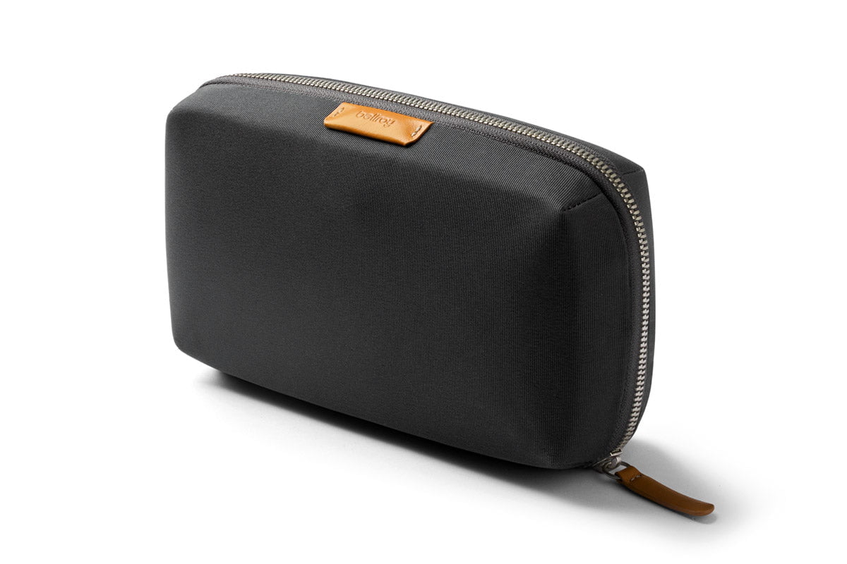 Bellroy Tech Kit - Premium Travel Organizer for Cables, Chargers & Accessories | Perfect for Business Trips, Commuting & Daily Use