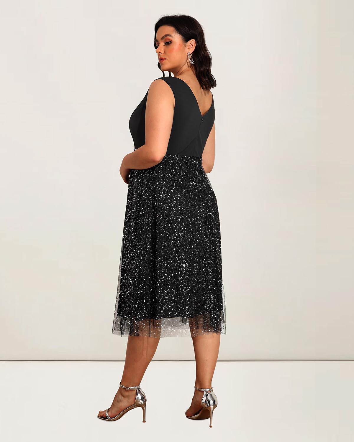 Plus Size V-Neck Sleeveless Evening Dress for Women - Elegant Contrast Mesh Wedding Guest Midi Dress | Perfect for Cocktail Parties, Formal Events & Special Occasions