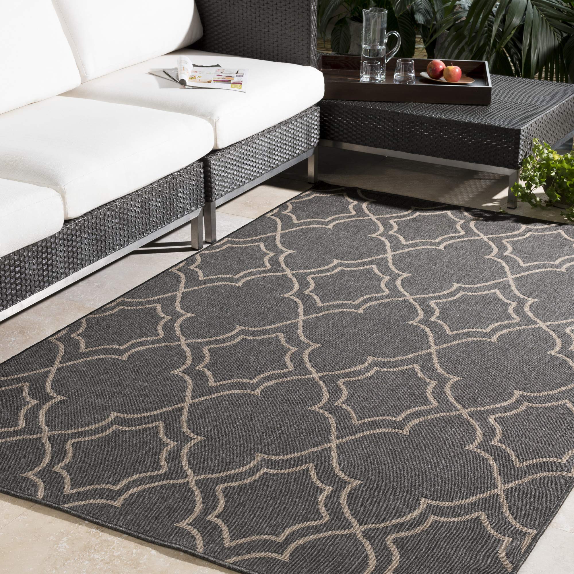 Georgia Black and Camel Round Indoor/Outdoor Rug 8'9