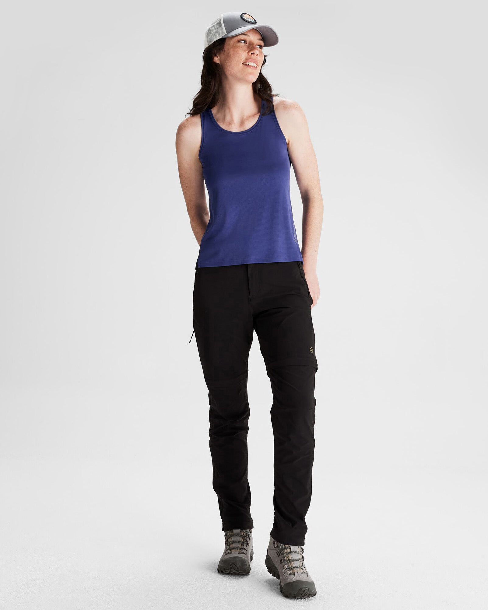 Women's Seeker Tank Top - Breathable & Comfortable Workout Shirt for Yoga, Running & Gym | Horizon Line Collection