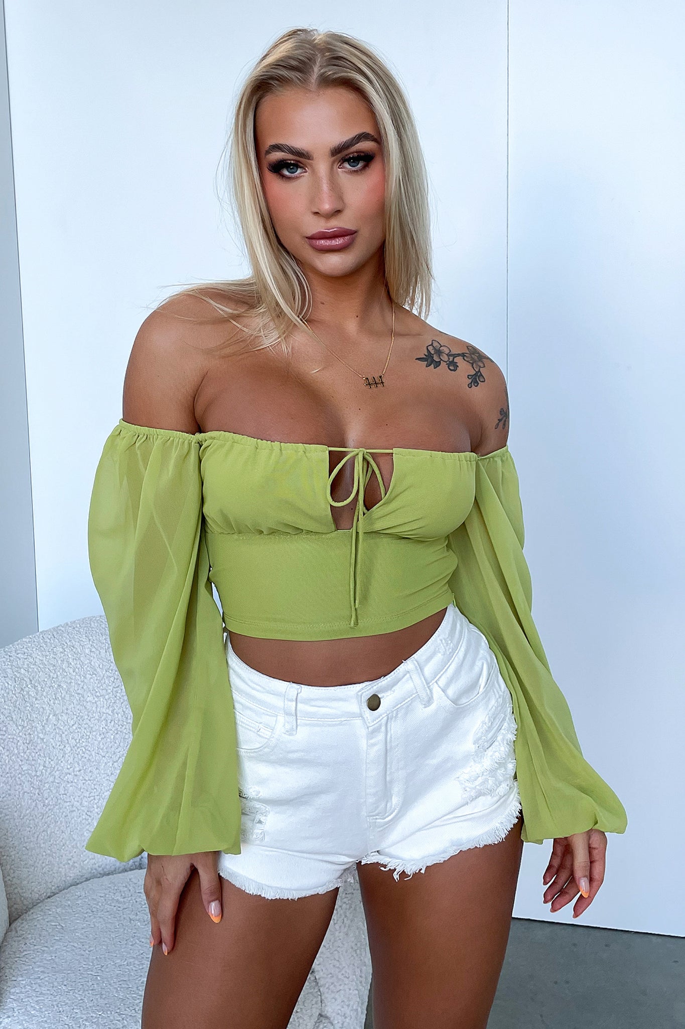 Inez Crop Top - Women's Fashion Green T-Shirt for Casual Wear, Summer Outfits & Street Style