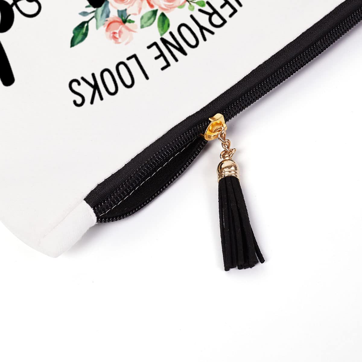 70th Birthday Gifts for Women - Elegant Makeup Cosmetic Bag for Mom, Wife, Grandma, Sister & Friends | Perfect Gift for Teachers, Colleagues & Bosses | High-Quality Travel Organizer for Makeup & Toiletries | Ideal for Birthday Celebrations, Retirement Parties & Special Occasions