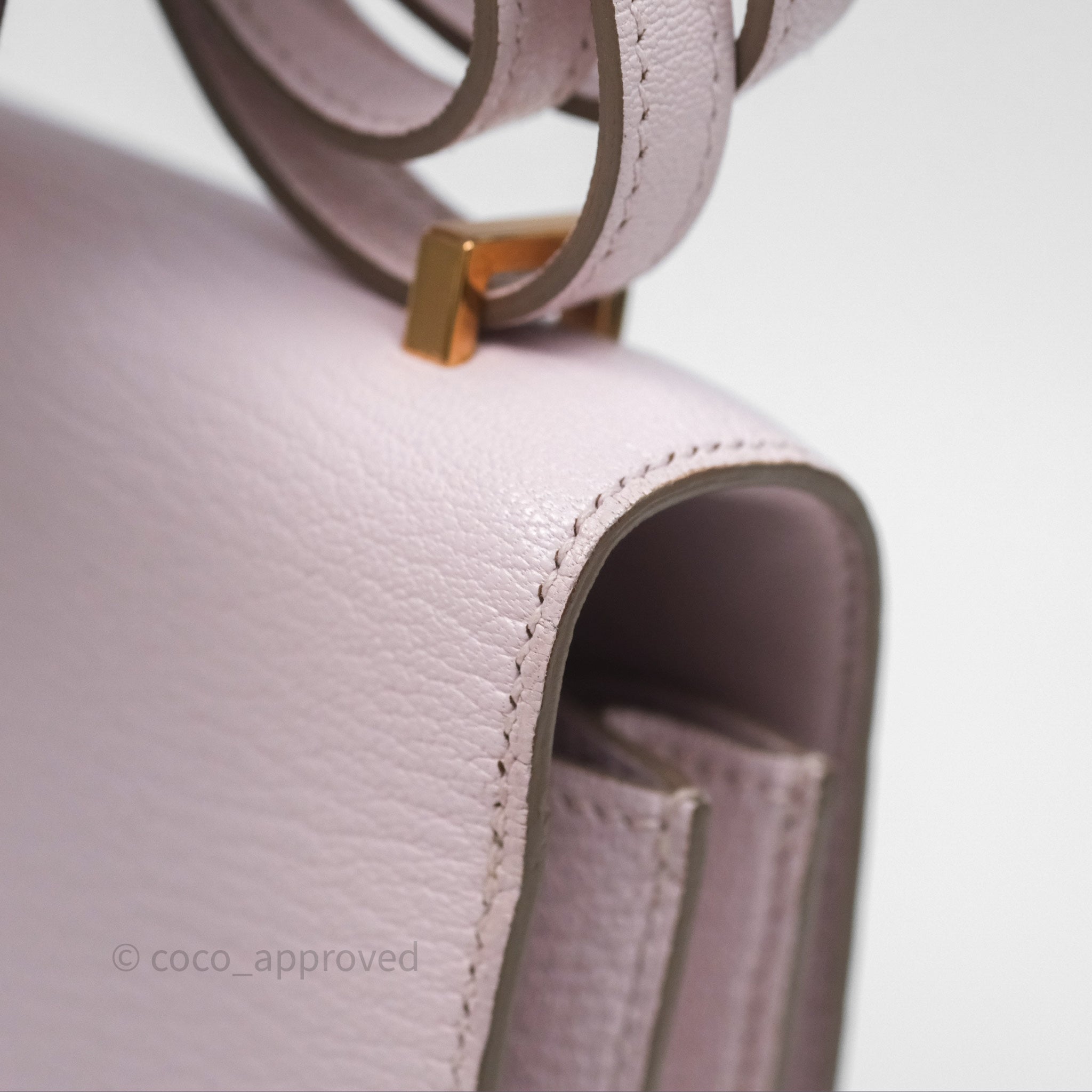 Hermès Constance Mini 18cm Bag in Mauve Pale Chevre Mysore Leather with Rose Gold Hardware - Luxury Crossbody Purse for Women, Perfect for Date Night & Special Occasions