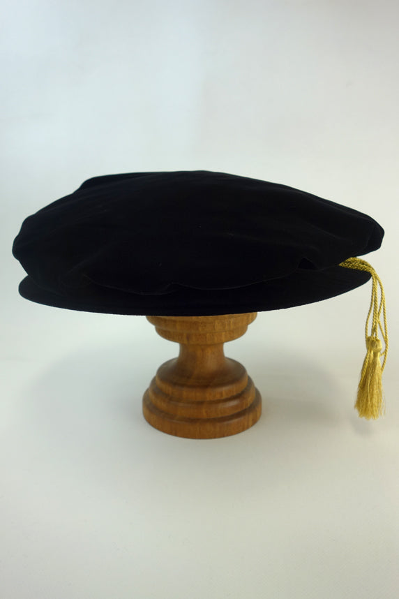 Cambridge Style PhD Graduation Gown Set - Academic Regalia with Gown, Hood & Cap for Doctoral Ceremonies - Perfect for Graduation, Commencement & Formal Academic Events