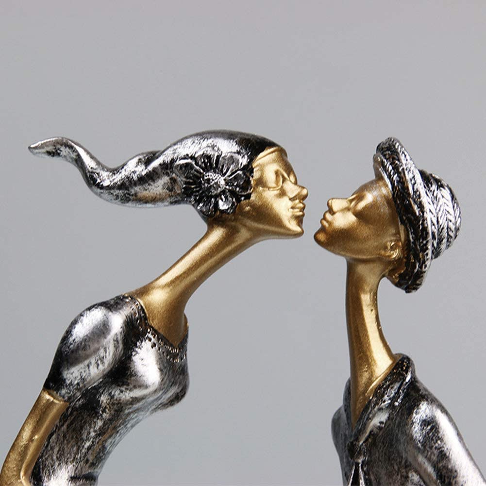 Romantic Couple Resin Home Decor - European Style Handcrafted Figurines for Living Room, TV Cabinet, Bedroom & Office Desk | Perfect Housewarming Gift & Wedding Anniversary Present