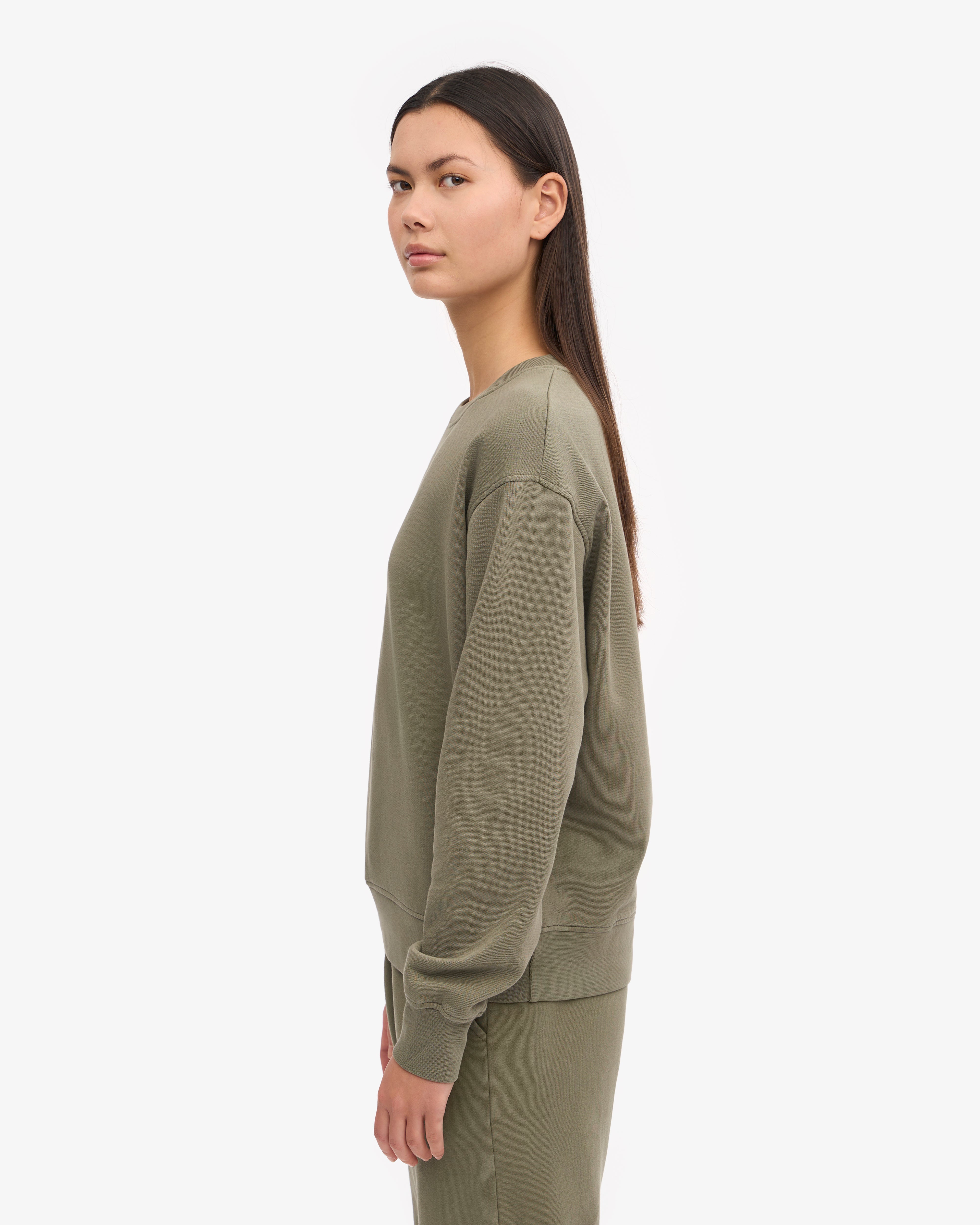 Organic Cotton Women's Classic Crew Neck T-Shirt in Dusty Olive - Comfortable Casual Wear for Everyday Outfits & Layering