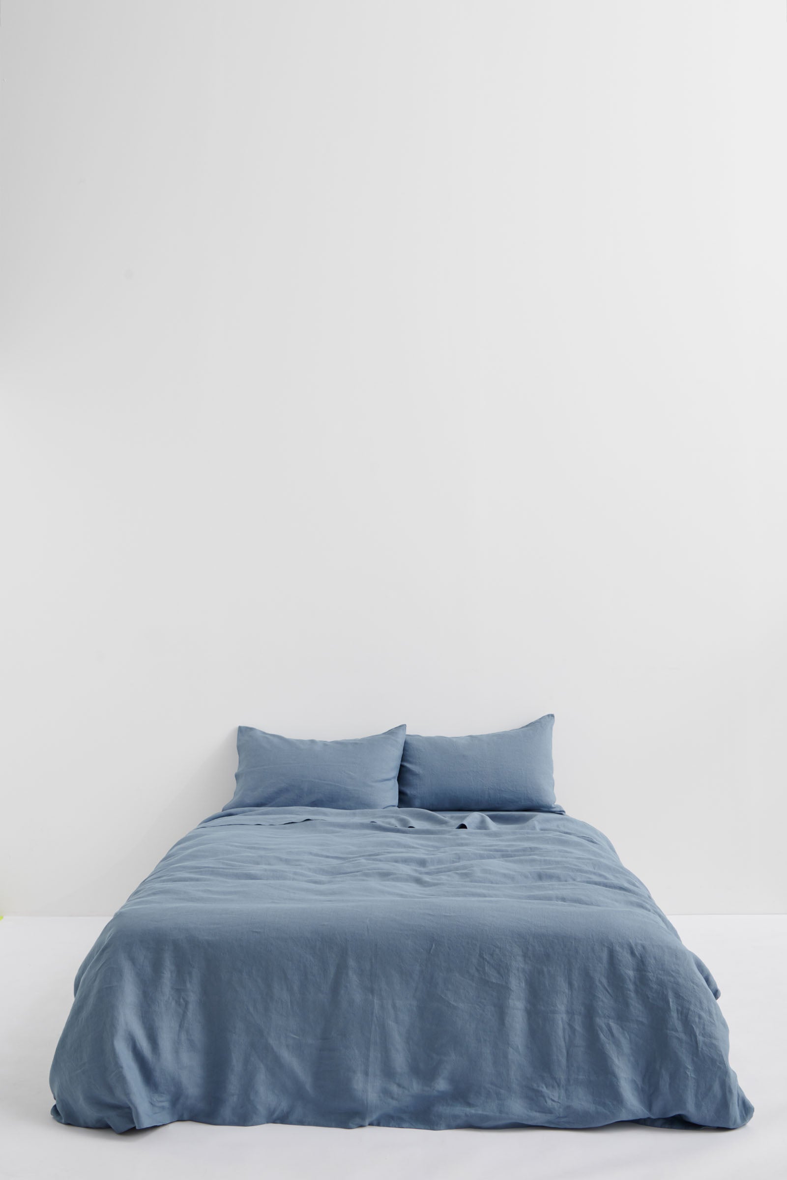 Premium 100% Linen Duvet Cover Set - Breathable & Soft Ocean Blue Bedding for All Seasons | Perfect for Coastal, Boho & Minimalist Bedroom Decor