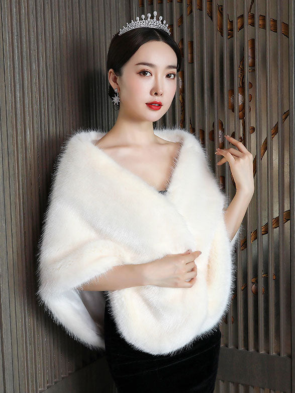 Luxury Artificial Fur Shawl for Women - Elegant Wedding, Evening Party & Bridal Wrap - Perfect for Winter Weddings, Formal Events & Special Occasions
