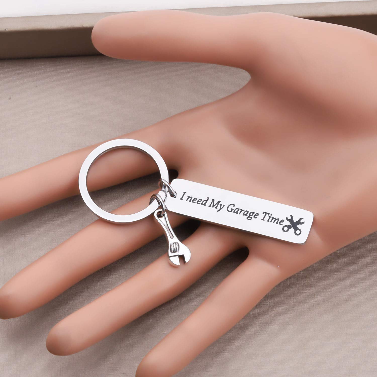 Funny Car Mechanic Keychain - 'I Need My Garage Time' Gift for Car Enthusiasts & Auto Repair Technicians | Durable Metal Key Ring for Mechanics, DIYers & Automotive Lovers - Perfect for Workshop, Garage & Everyday Use