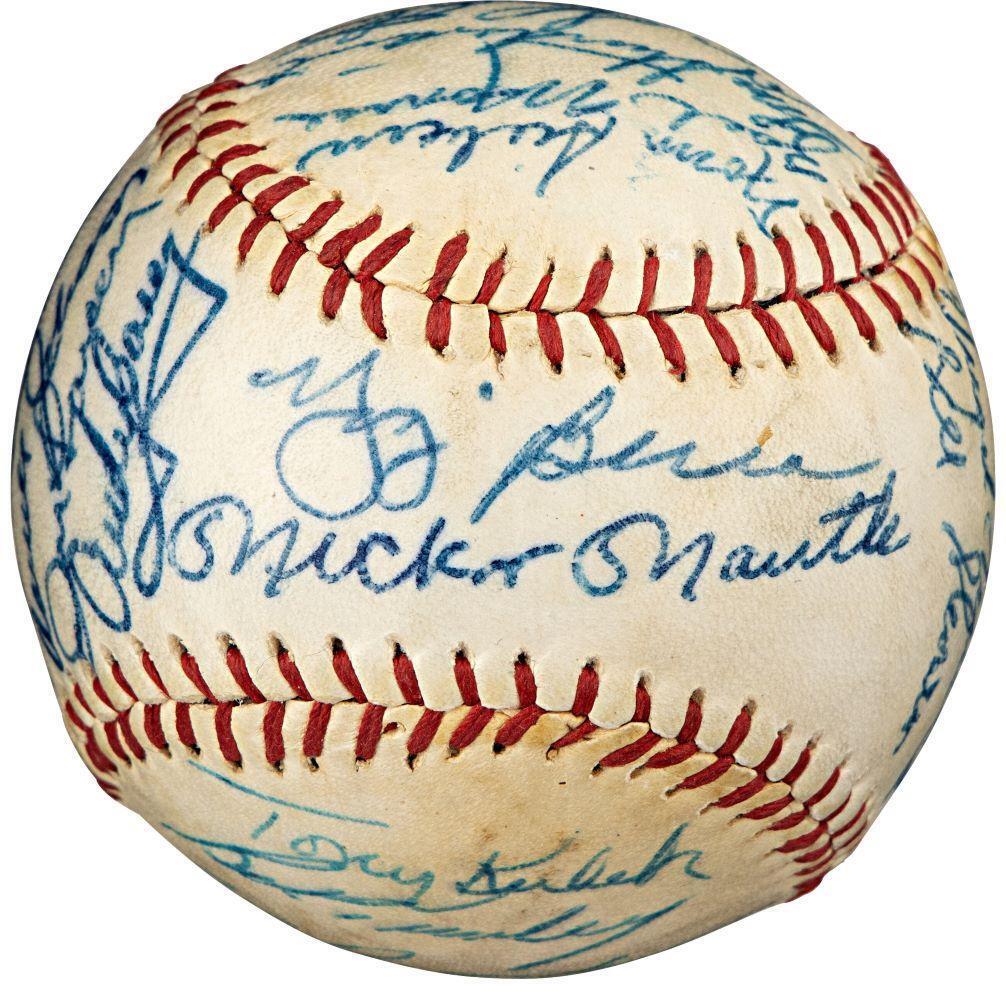 1958 New York Yankees Signed Spalding Baseball - Berra, Ford & More - PSA Certified Authentic - Perfect for Baseball Memorabilia Collectors & Yankees Fans Display
