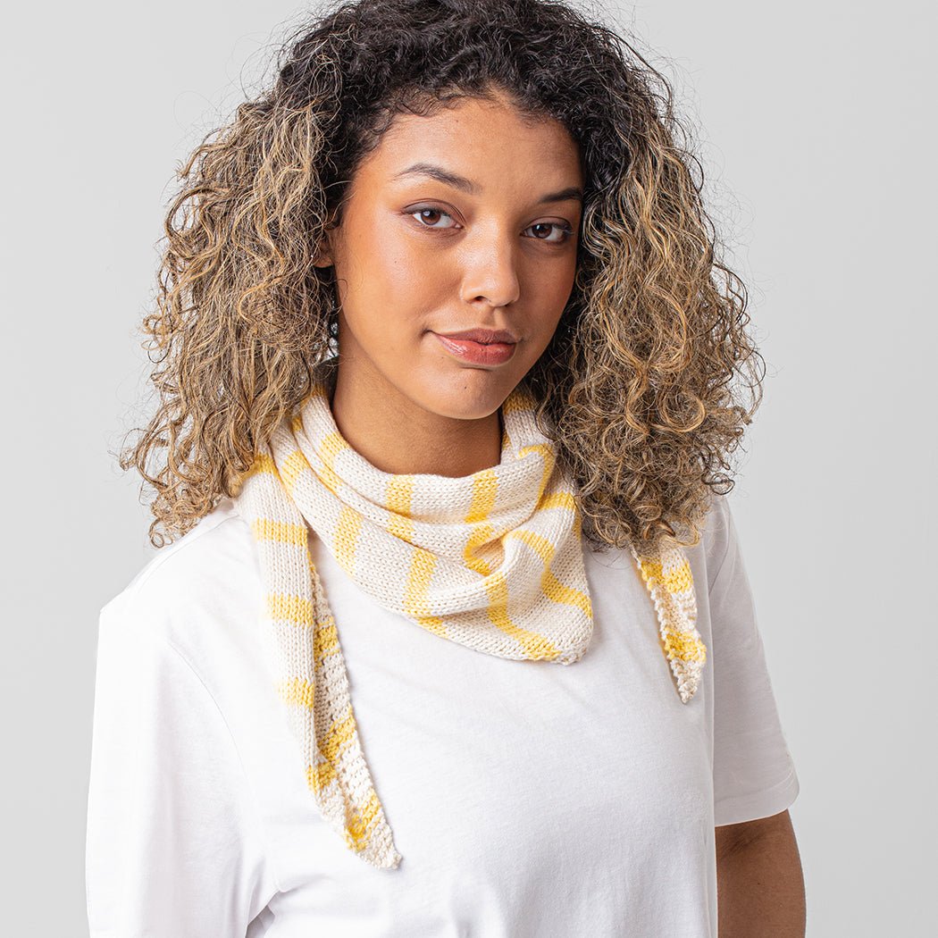 Striped Neckerchief Knitting Kit for Beginners - DIY Knitting Scarf Project with Yarn & Needles - Perfect for Gifts, Crafts & Cozy Winter Fashion Accessories
