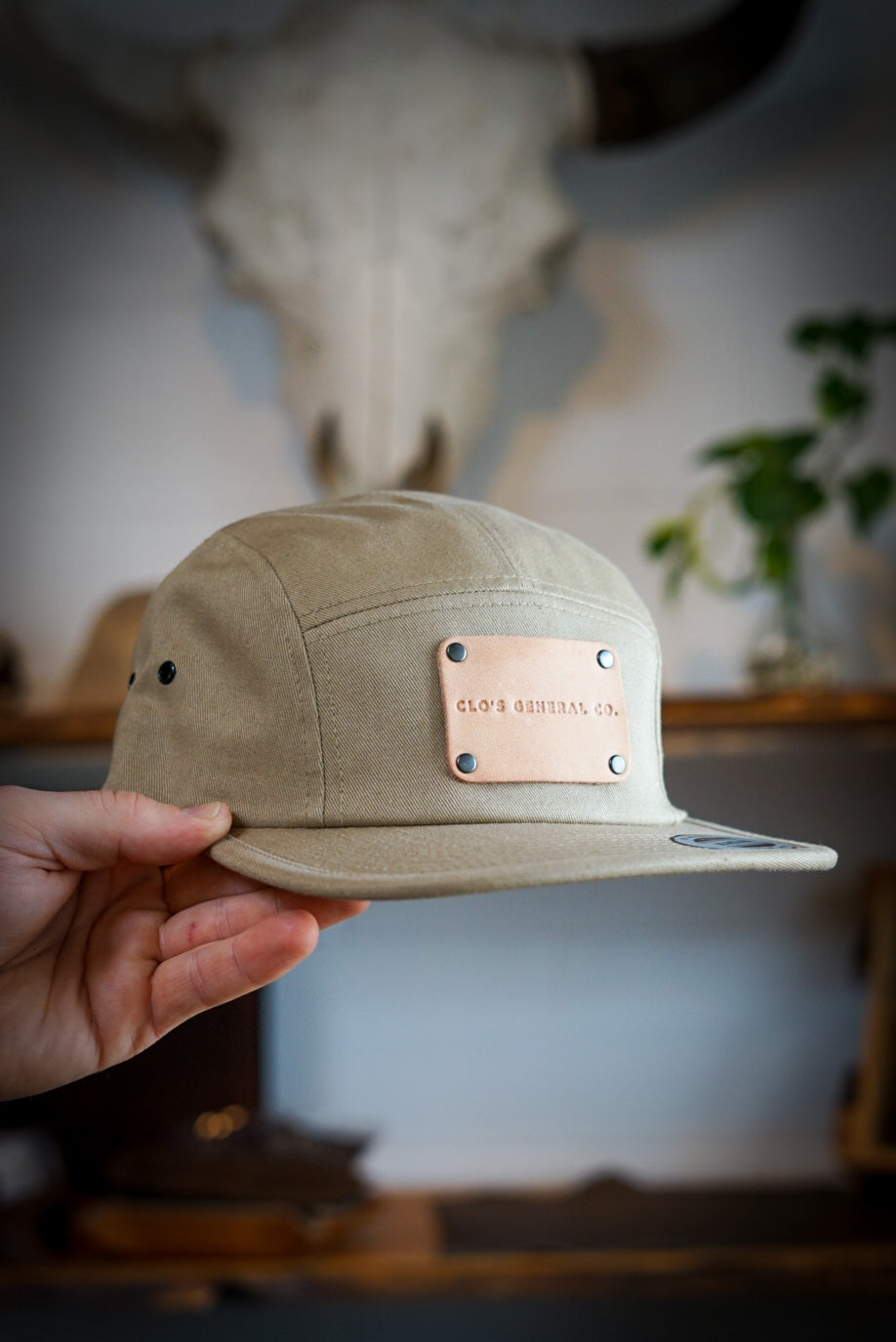 Five Panel Hat for Men & Women - Trendy Cotton Snapback Cap for Casual & Streetwear Style - Perfect for Outdoor Activities, Sports & Daily Wear