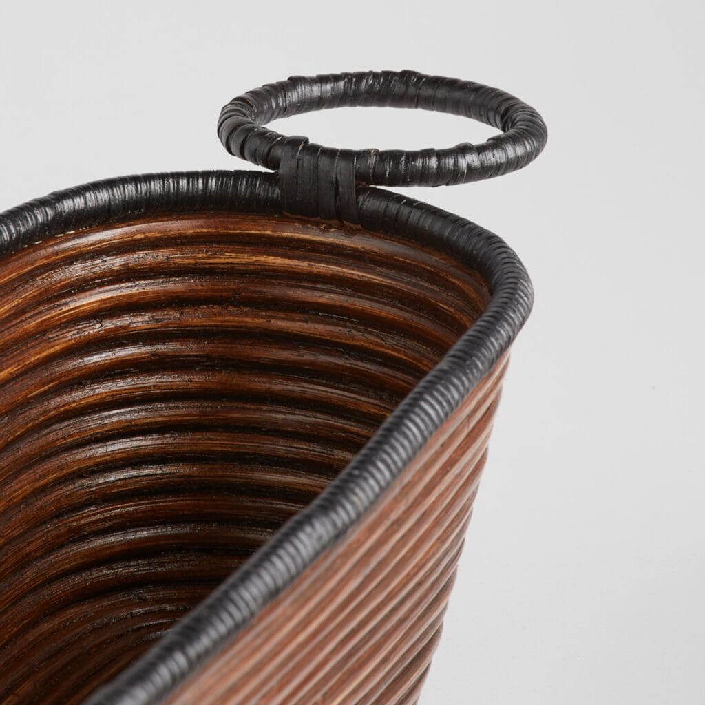 Cyan Design 11721 Papeete Brown Ceramic Vase - Handcrafted Decorative Vessel for Home, Office & Wedding Decor
