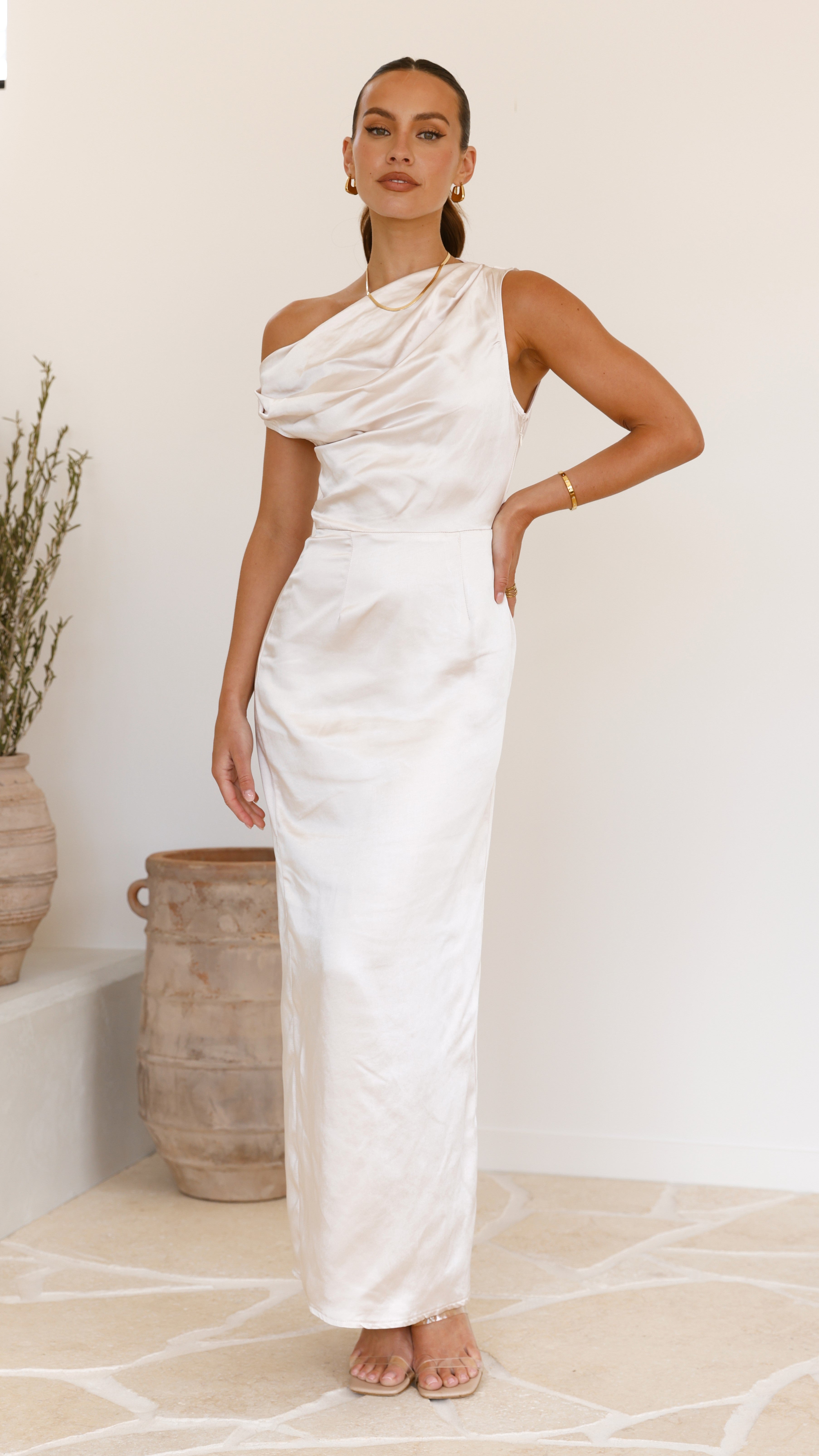 Harlowe Maxi Dress in Champagne - Elegant Long Flowy Dress for Women | Perfect for Weddings, Parties & Summer Vacations