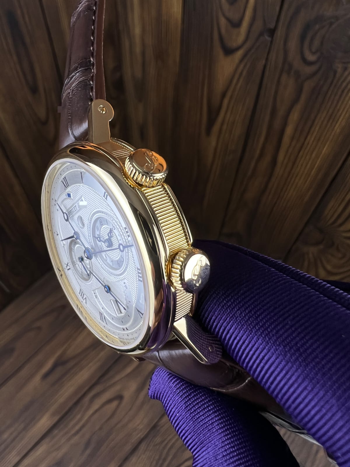 Breguet Classique Le Reveil du Tsar 18k Yellow Gold Men's Luxury Watch - Perfect for Business Meetings, Formal Events & Collectors