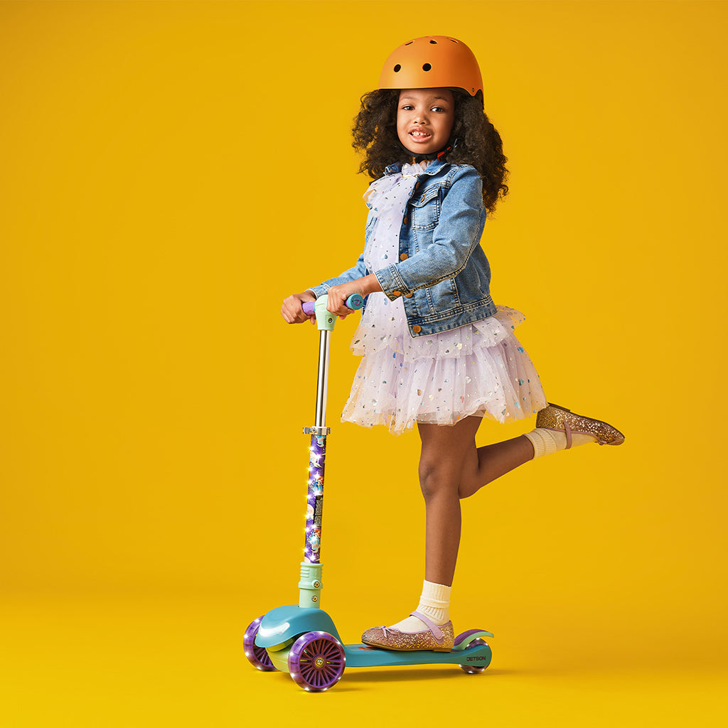 Disney The Little Mermaid 3-Wheel Kick Scooter for Kids - Lightweight Adjustable Height Foldable Design - Perfect for Outdoor Play, Park Rides & Neighborhood Commuting
