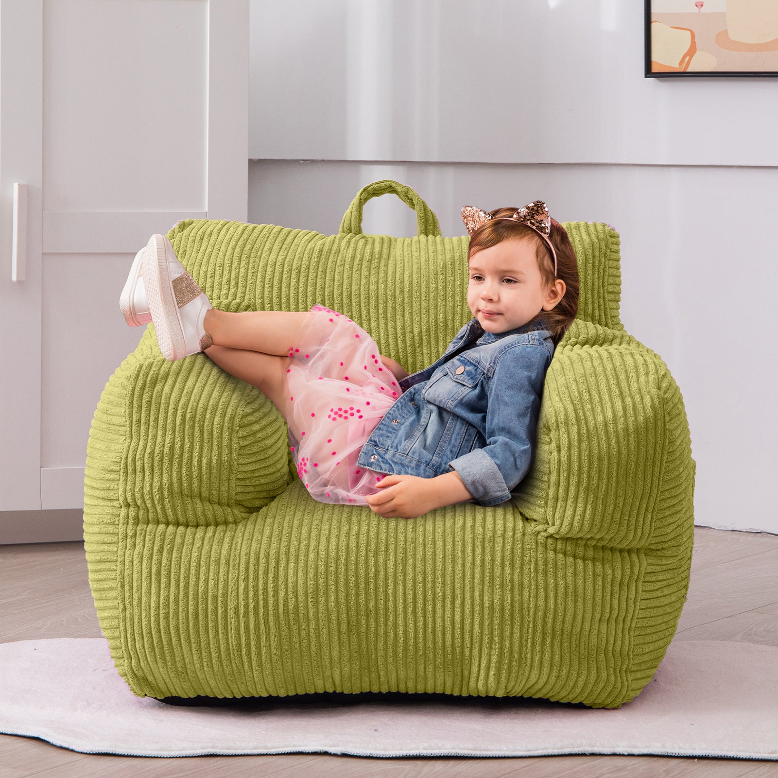 MAXYOYO Kids Bean Bag Chair - Soft Corduroy Bean Bag Couch with Armrests for Children's Bedroom, Playroom & Dorm (Green) - Perfect for Reading, Gaming & Relaxing