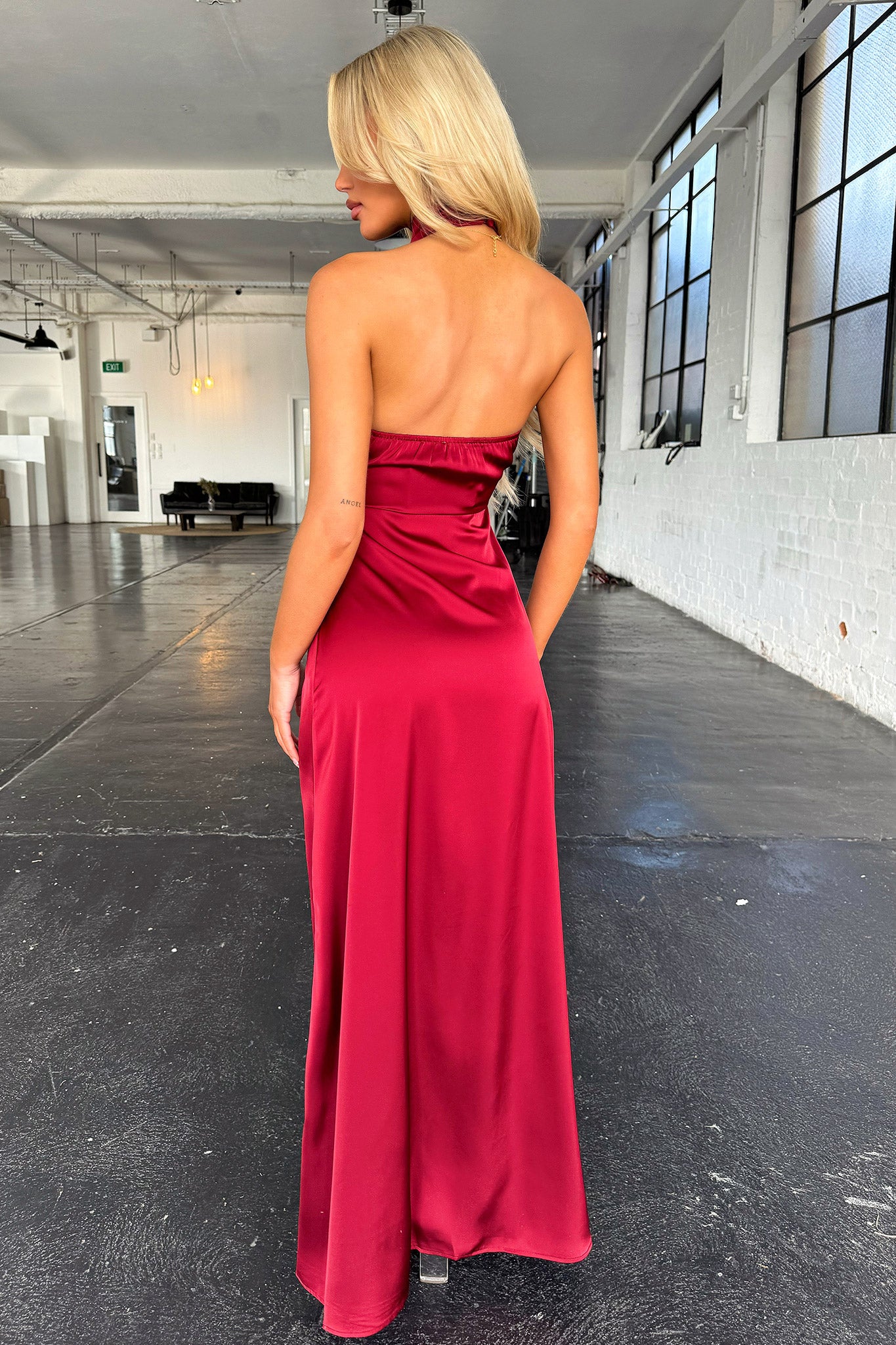 Arabelle Women's Burgundy Maxi Dress - Elegant Long Sleeve Flowy Casual Dress for Parties, Weddings & Special Occasions