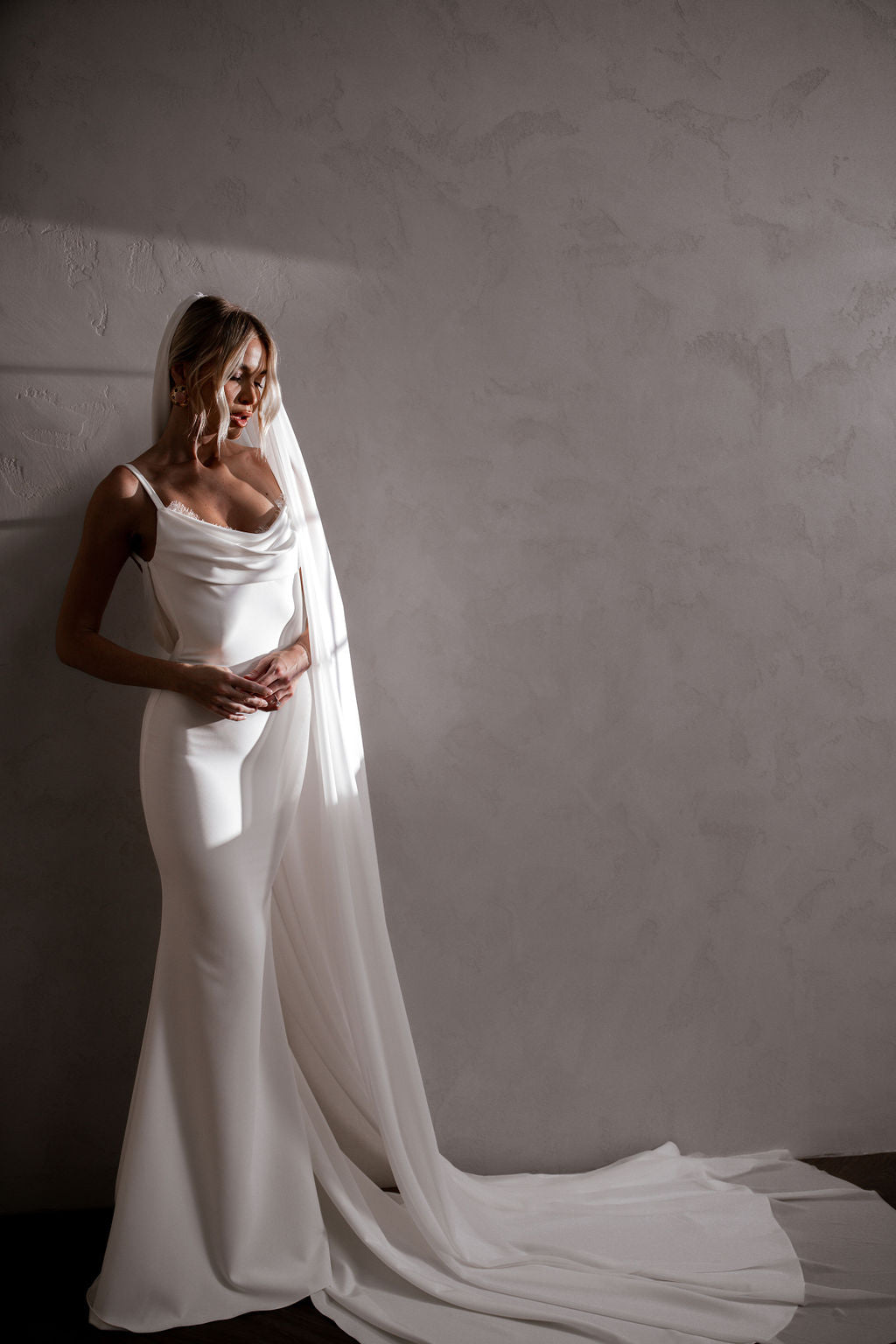 Maxie Veil - Elegant Bridal Veil for Weddings & Special Occasions | Perfect for Brides, Prom & Formal Events