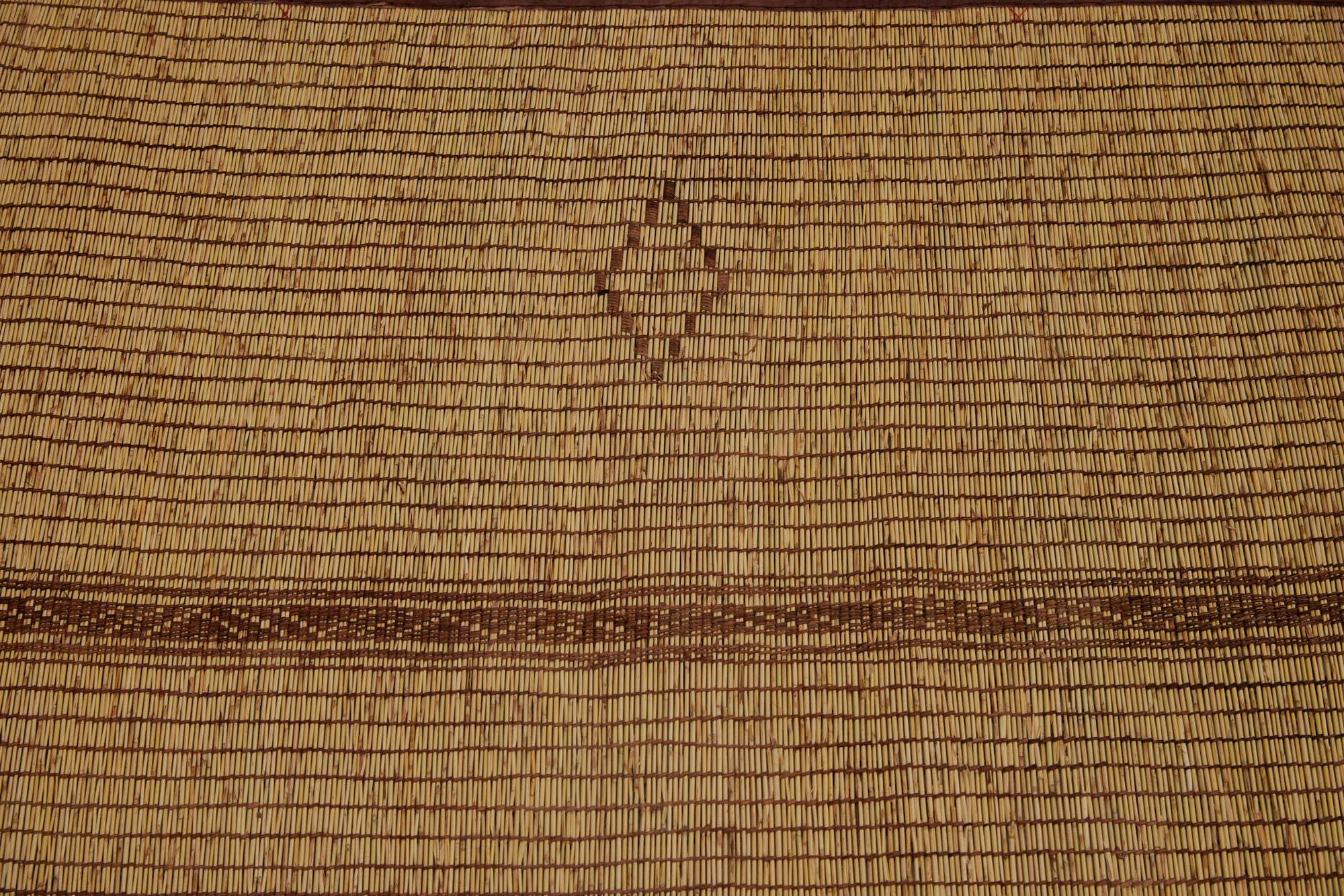 Elegant 4-Row Diamond Design Tuareg Rug with 3 Decorative Bands - 8'3 x 15'3 - Perfect for Living Room, Bedroom or Office Decor