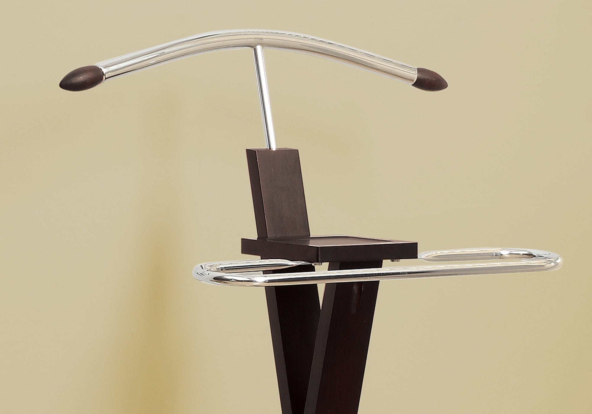 Stylish Cappuccino & Chrome Metal Bedroom Valet Stand - Perfect for Organizing Jewelry, Watches & Accessories in Your Dressing Room or Closet