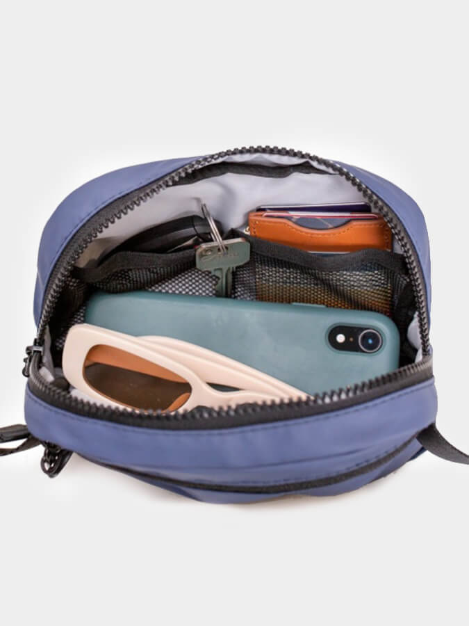 Vooray Quinn Belt Bag - Stylish & Functional Waist Pack for Running, Travel & Outdoor Activities | Hands-Free Convenience for Hiking, Shopping & Festivals