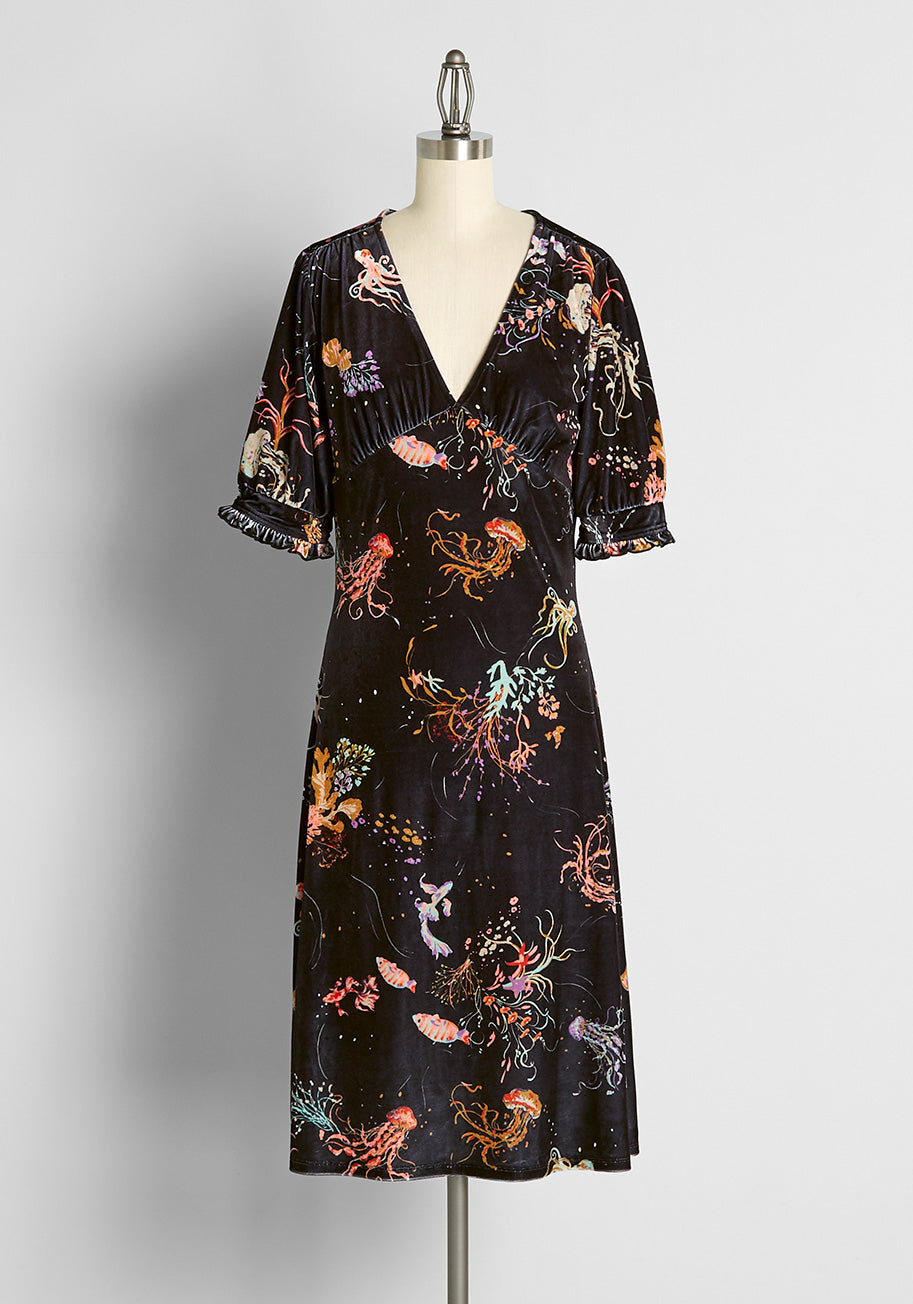 Elegant Velvet Midi Dress for Women - Chic Party & Evening Wear - Perfect for Date Nights, Holiday Parties & Special Occasions
