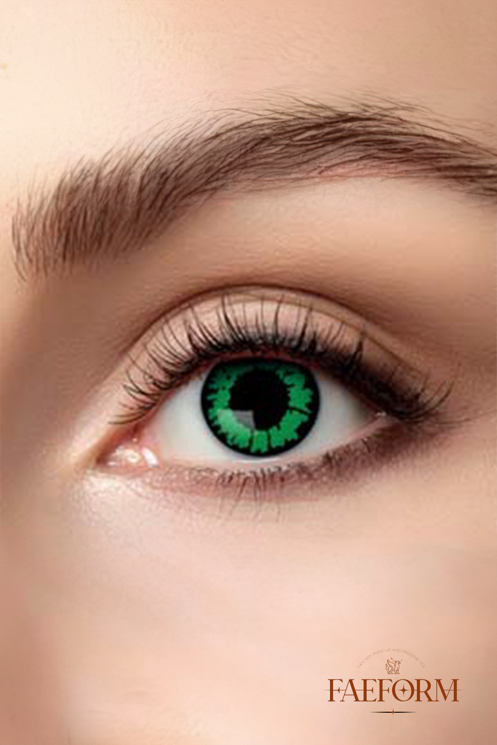 Emerald Green Weekly Contact Lenses - Soft Disposable Colored Contacts for Natural Eye Color Enhancement - Perfect for Cosplay, Halloween & Special Events
